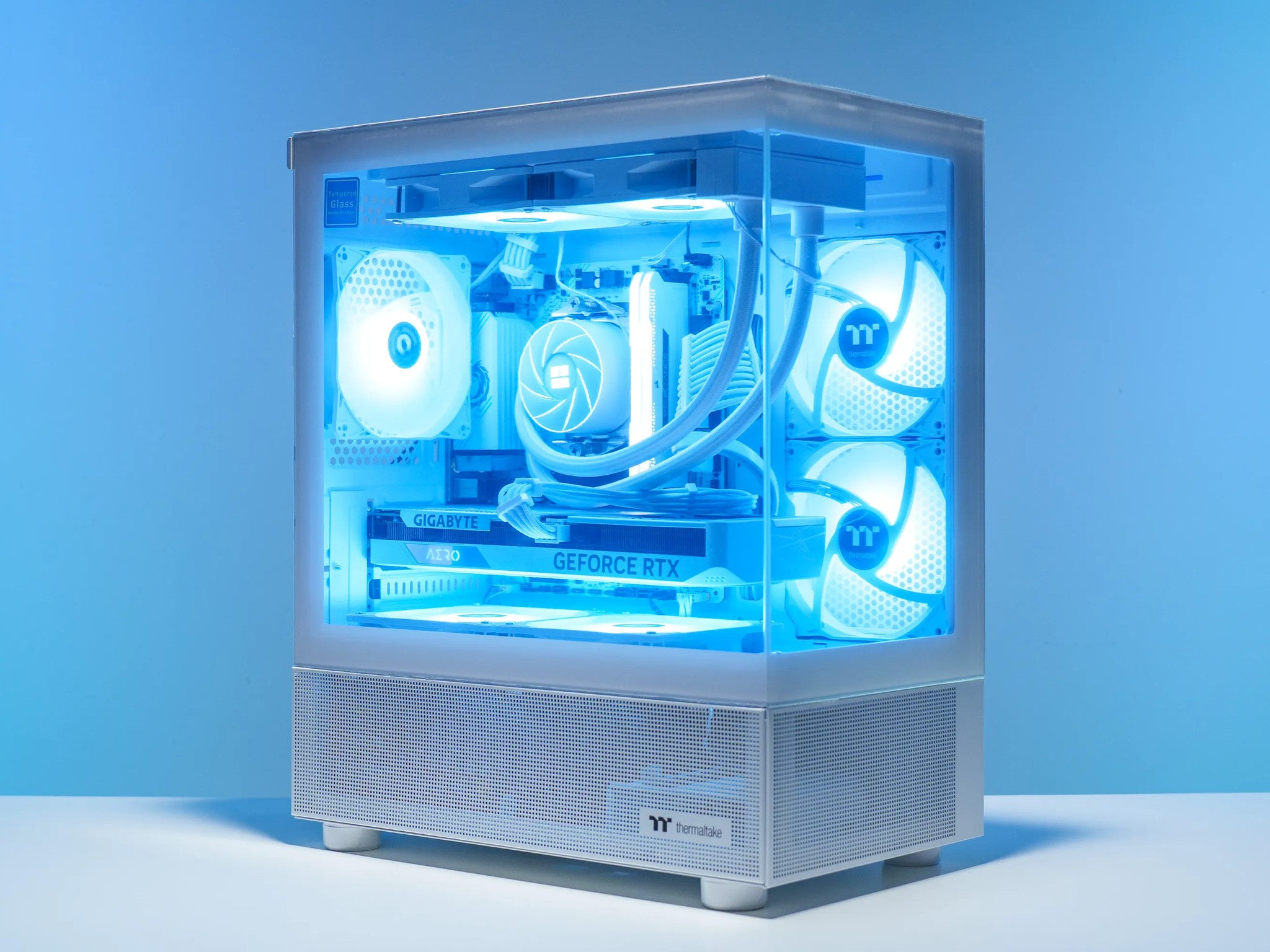 White Gaming PC | RTX 4060 | Ryzen 5 5600x | 32GB DDR5 | 1TB m.2 | Watercooled | RGB