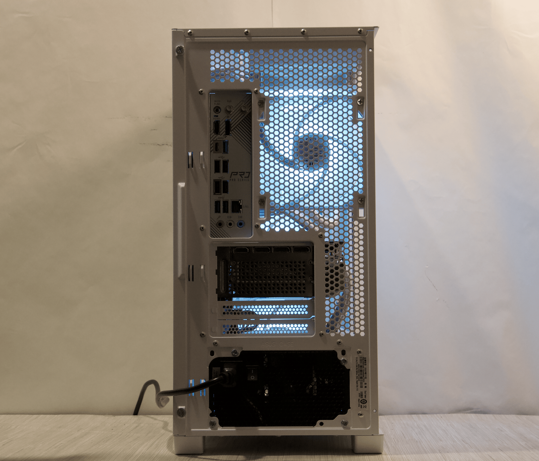 RTX 5080, Ryzen 7 7800X3D, 32GB DDR5, 2TB NVMe SSD, WiFi - 4K Gaming PC