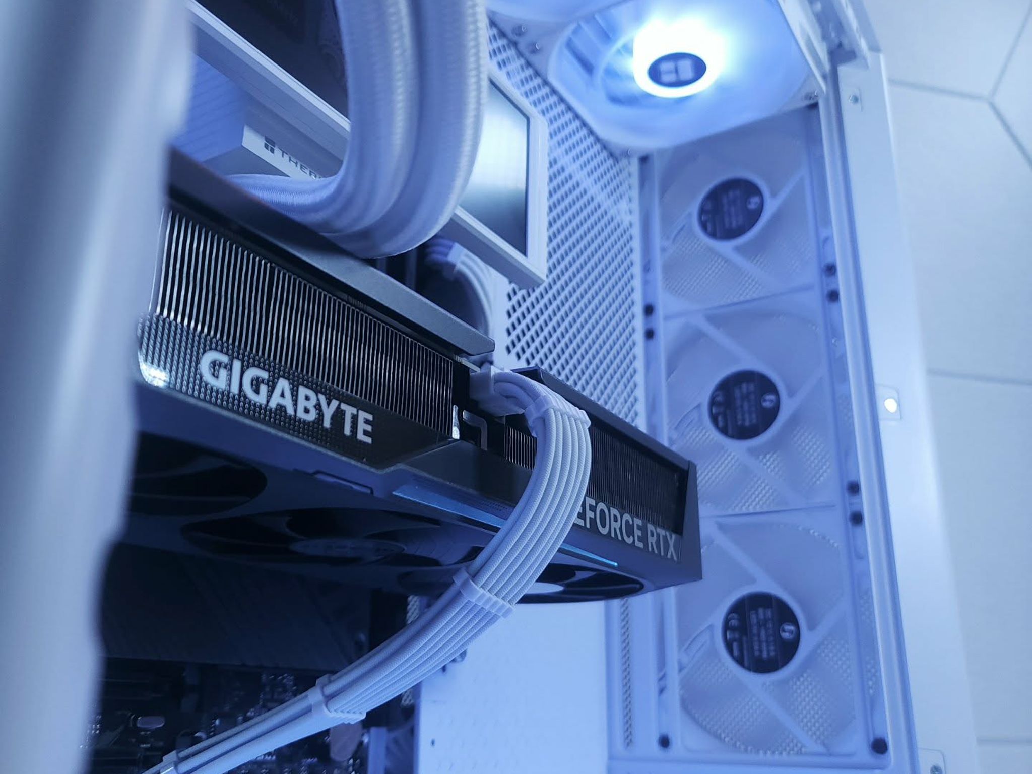 🤍RTX 5070 | Core i9 13900KF | 1440p Gaming Computer