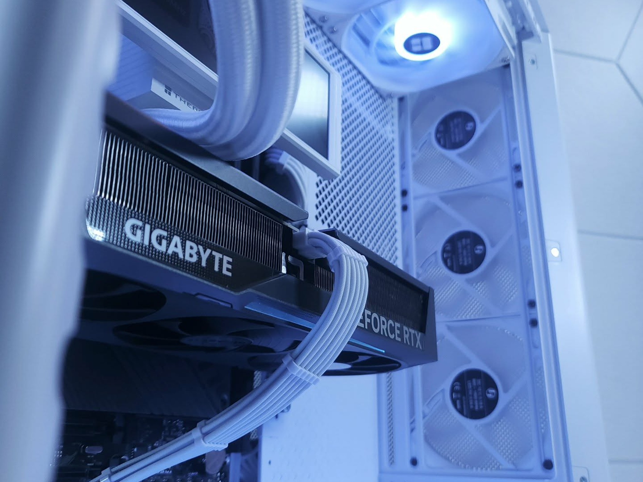 🤍RTX 5070 | Core i9 13900KF | 1440p Gaming Computer