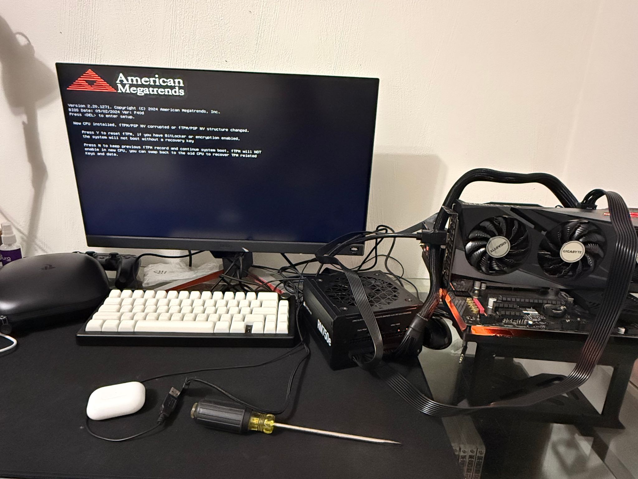 Ryzen 5 5600X | Gigabyte X570 AORUS Elite WiFi | 16GB DDR4