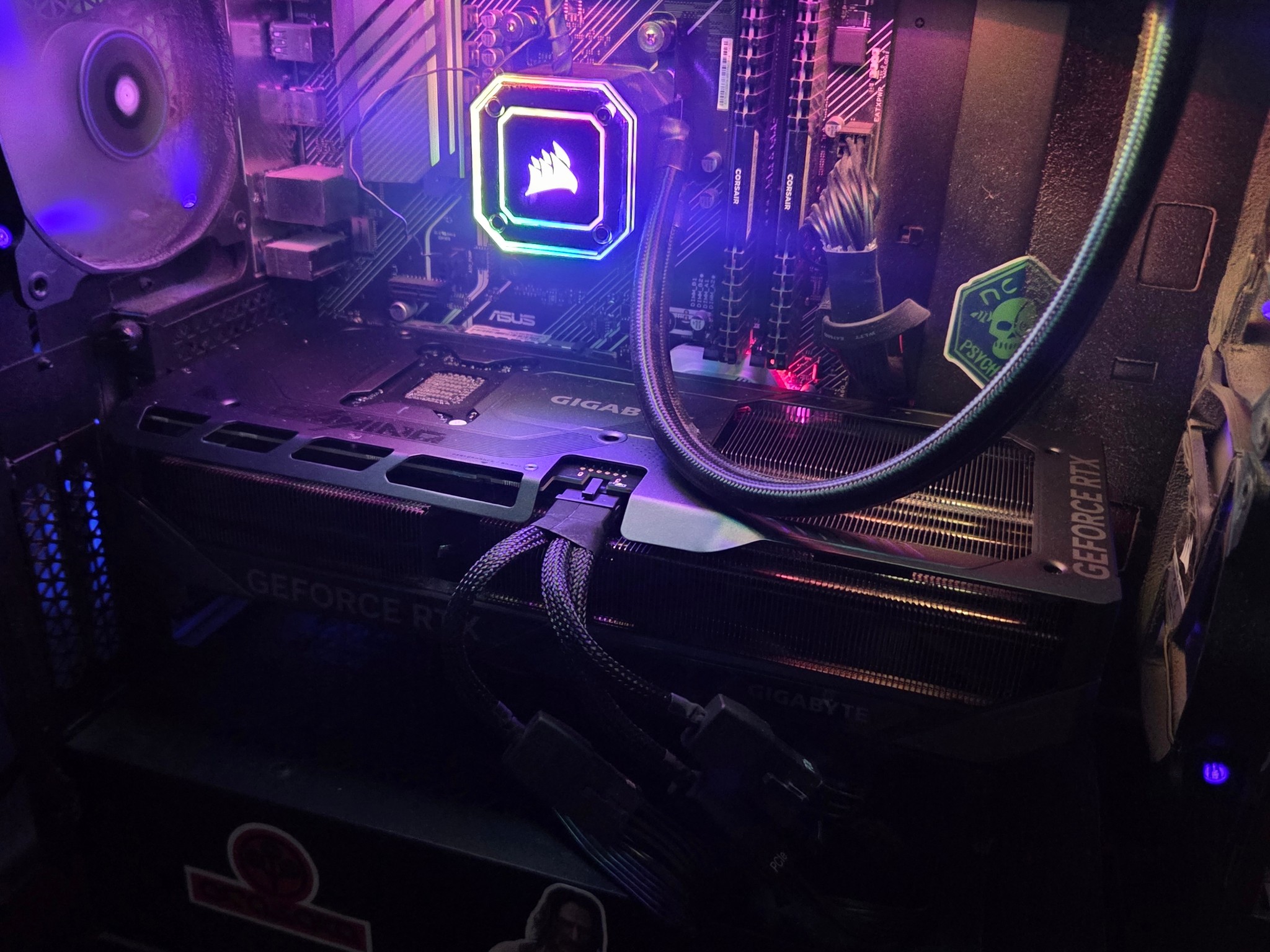 5070Ti - Gigabyte Gaming OC 16GB