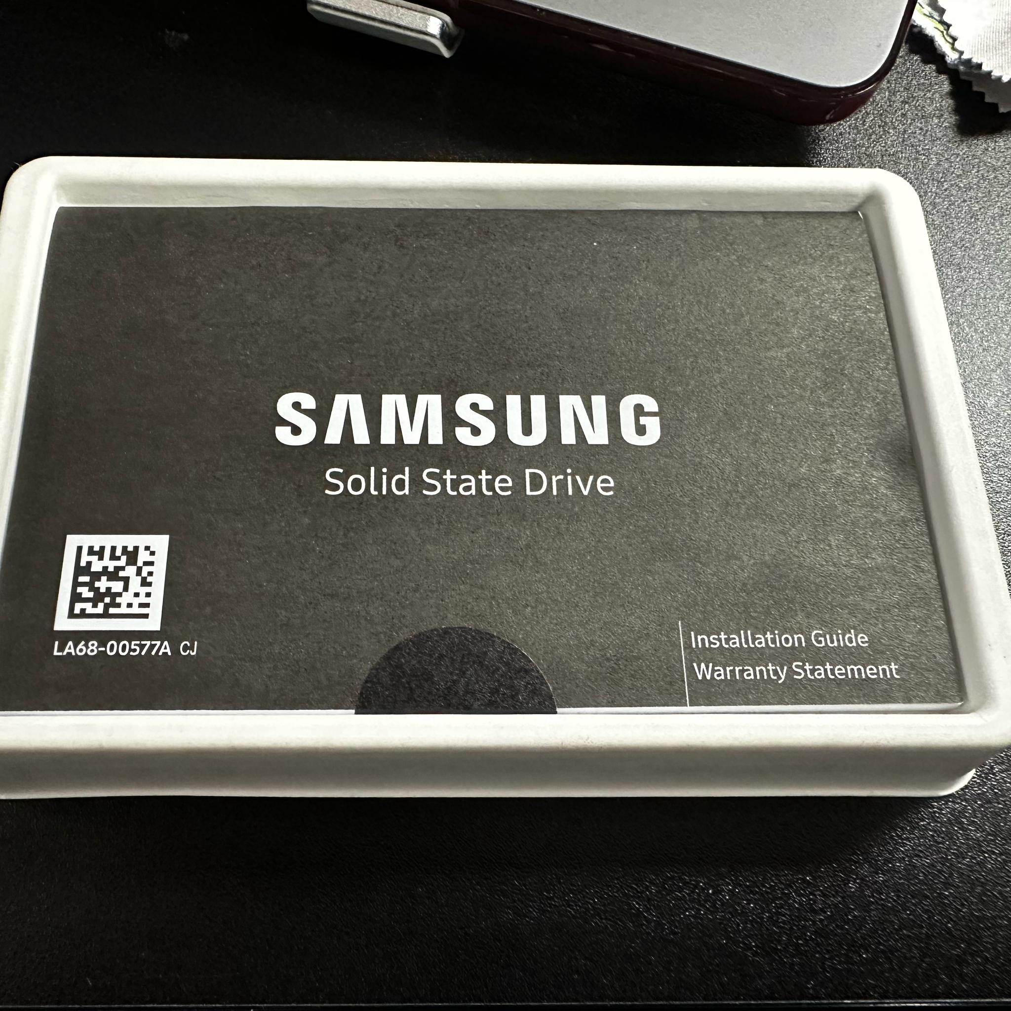 SSD 990 PRO with Heatsink