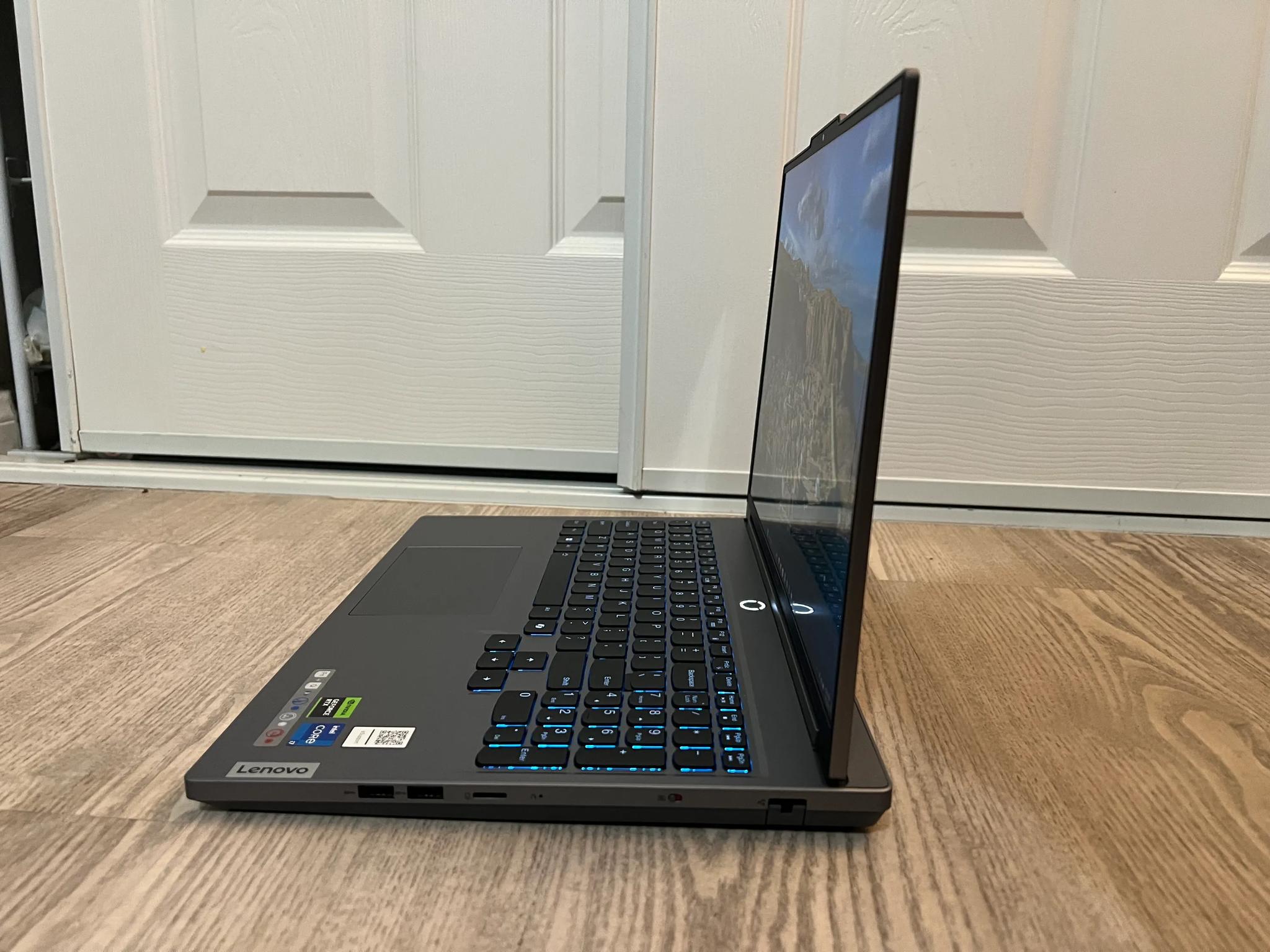 For Sale! Lenovo Legion 5i Gaming Laptop i7 14700hx RTX 4070 32GB RAM 1TB Storage