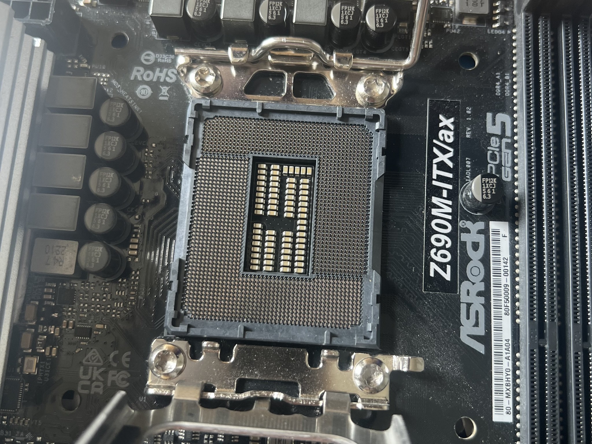 Asrock Z690m-itx/ax DDR4 wifi motherboard and i5 12400f combo (DDR4)