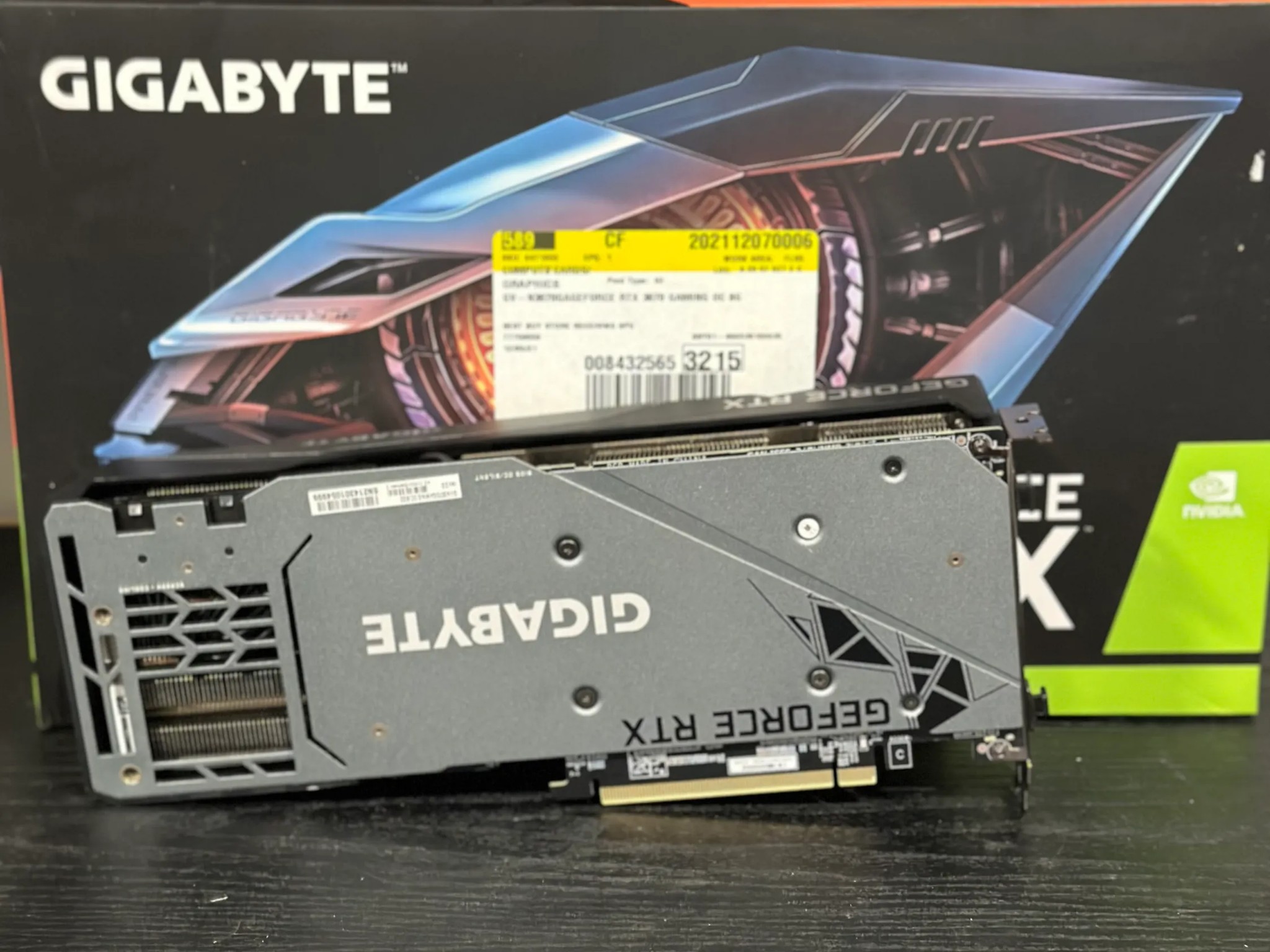GIGABYTE Gaming OC GeForce RTX 3070 8GB GDDR6 PCI Express 4.0 ATX Video Card