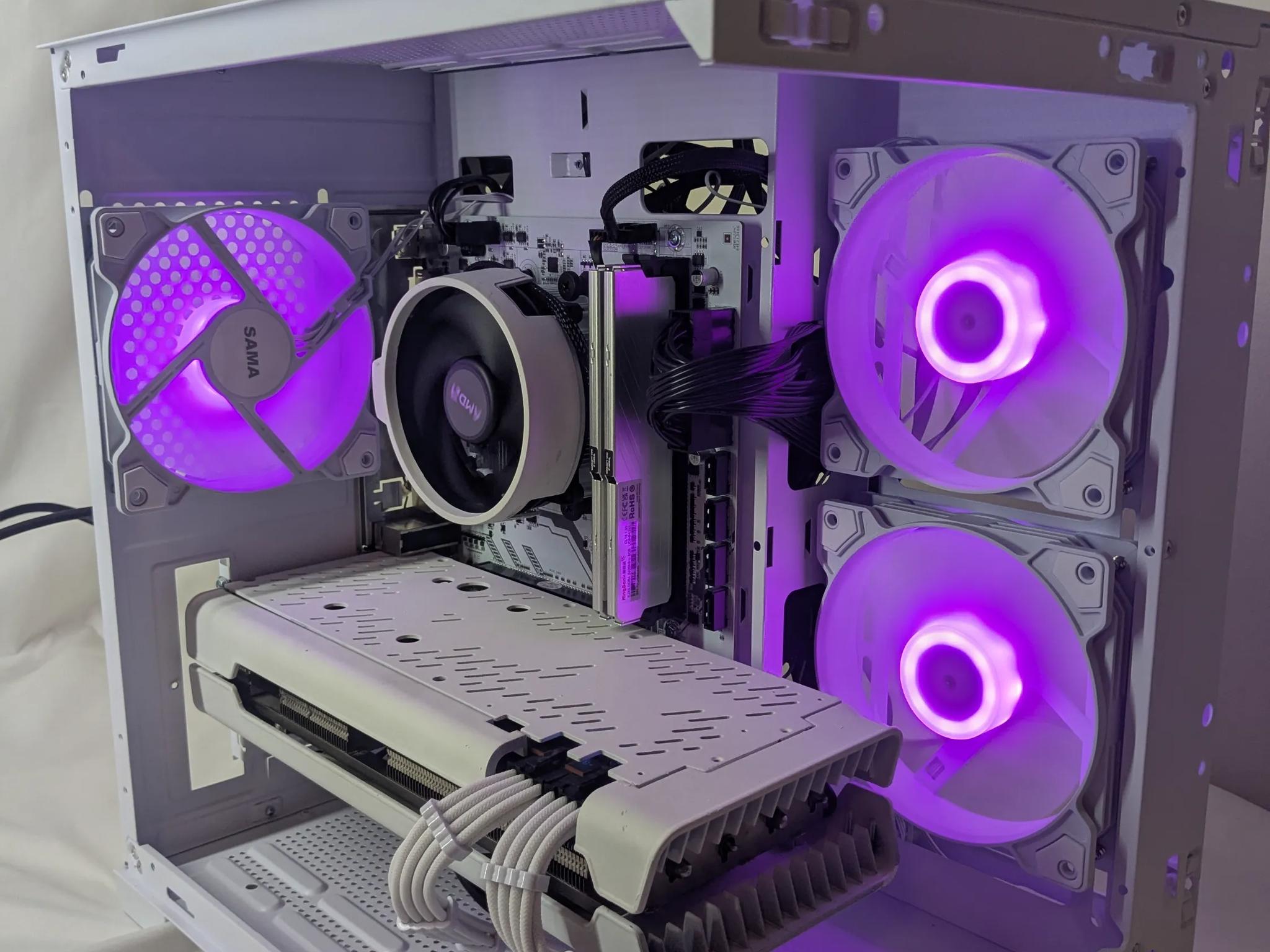 Ryzen 7 | RX 5700 | 16 GB RAM | Windows 11 home