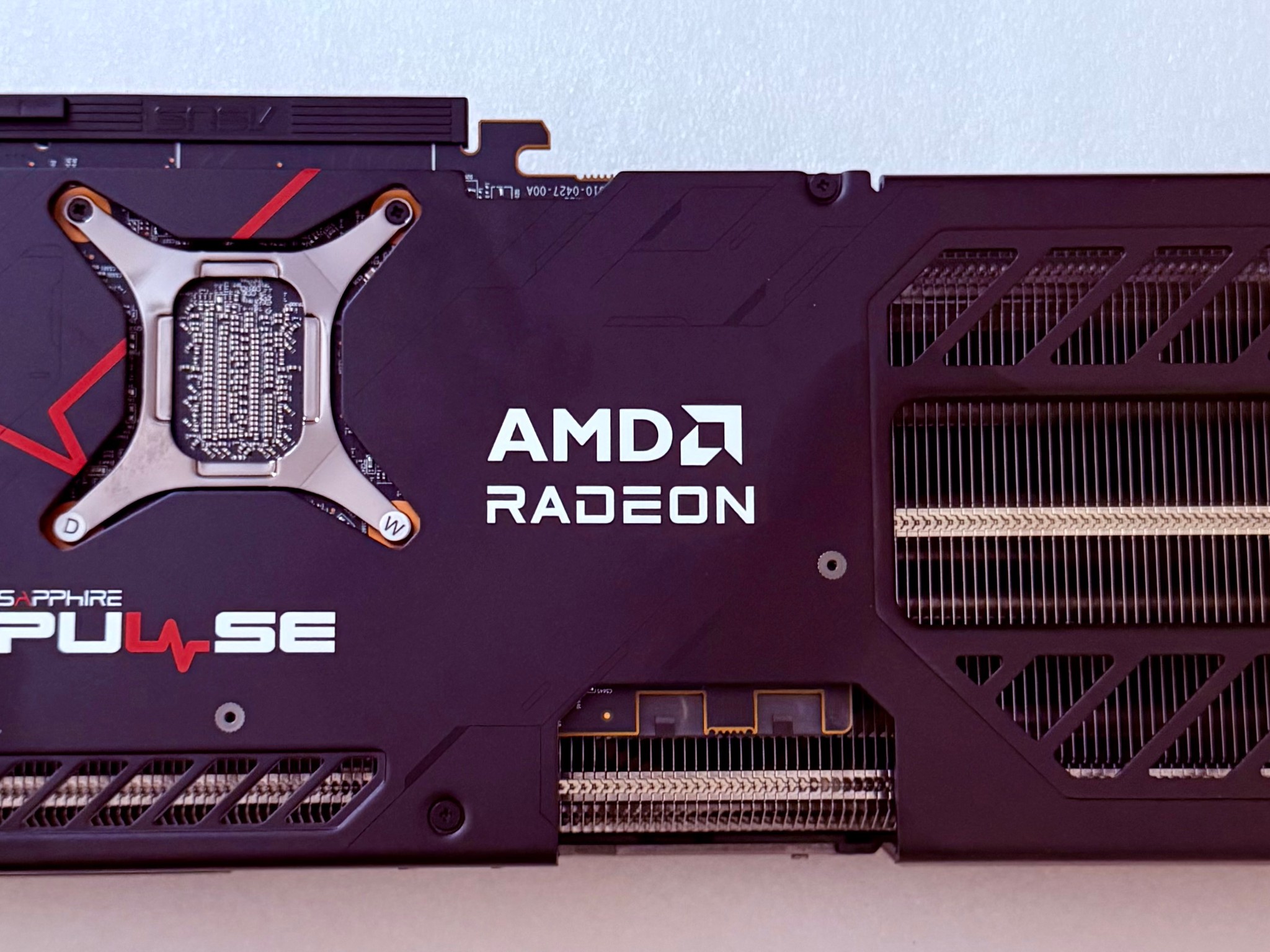 Sapphire AMD Radeon RX 9070 XT Pulse