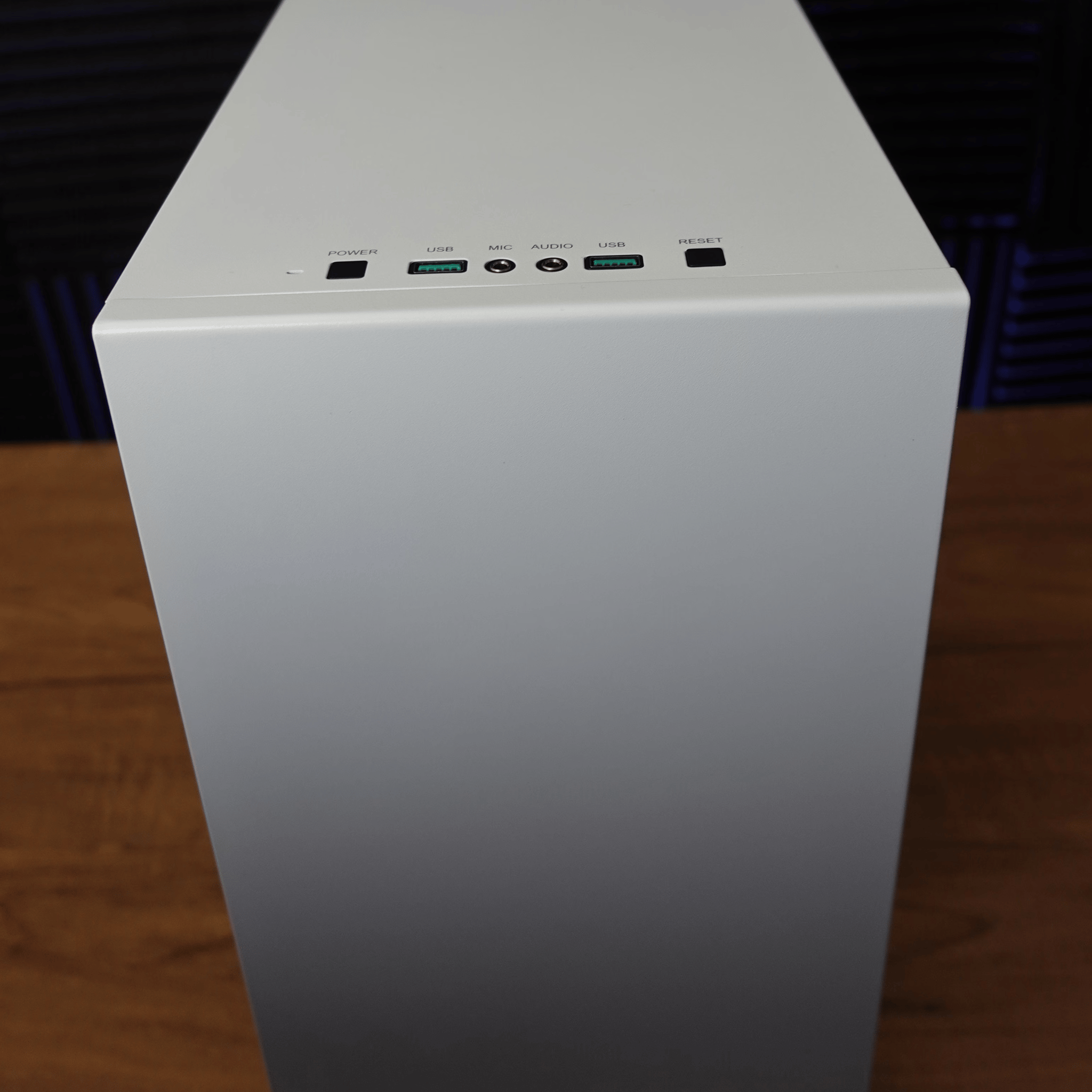 "Dominator" Gaming PC - GTX 1080, Ryzen 5 5600g, 16gb 3600mhz