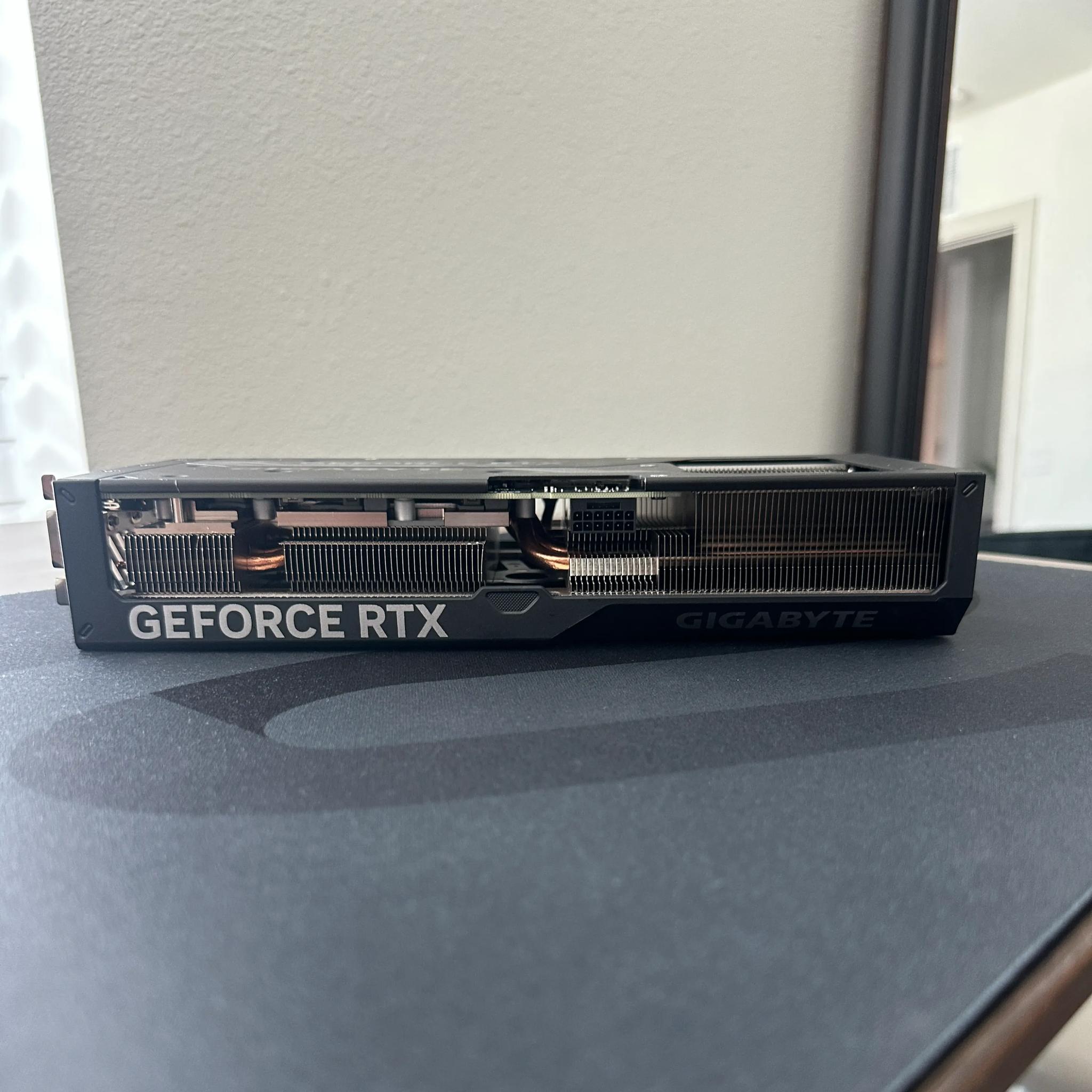 Gigabyte GeForce RTX 4070 Super WindForce OC 12GB GDDR6X NVIDIA Graphics Card