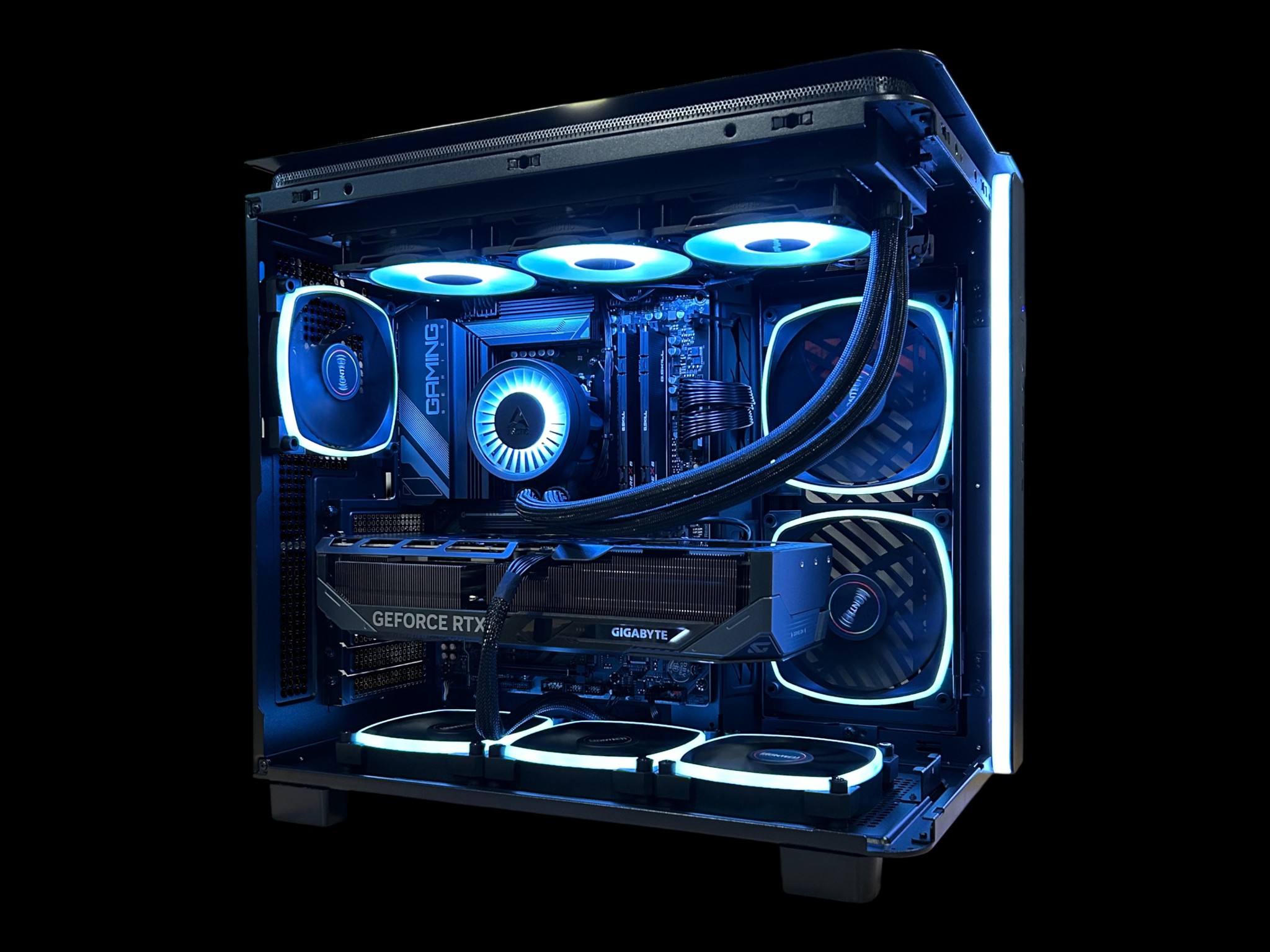 RTX 5080 | Ryzen 7 9850X3D | 32GB DDR5 6200 | 2TB NVMe | The Commander RTX