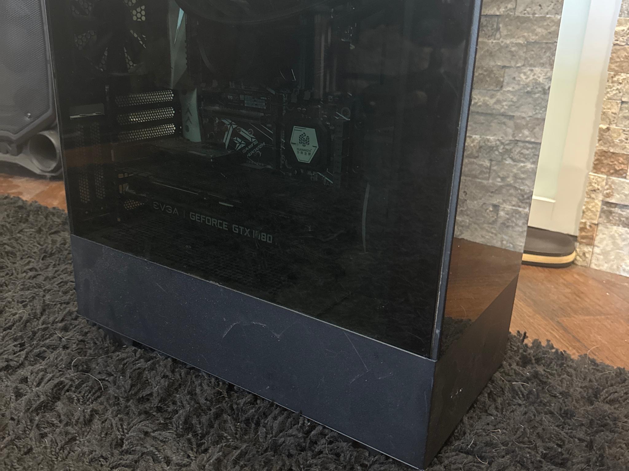 Custom Water-Cooled Gaming PC Build
