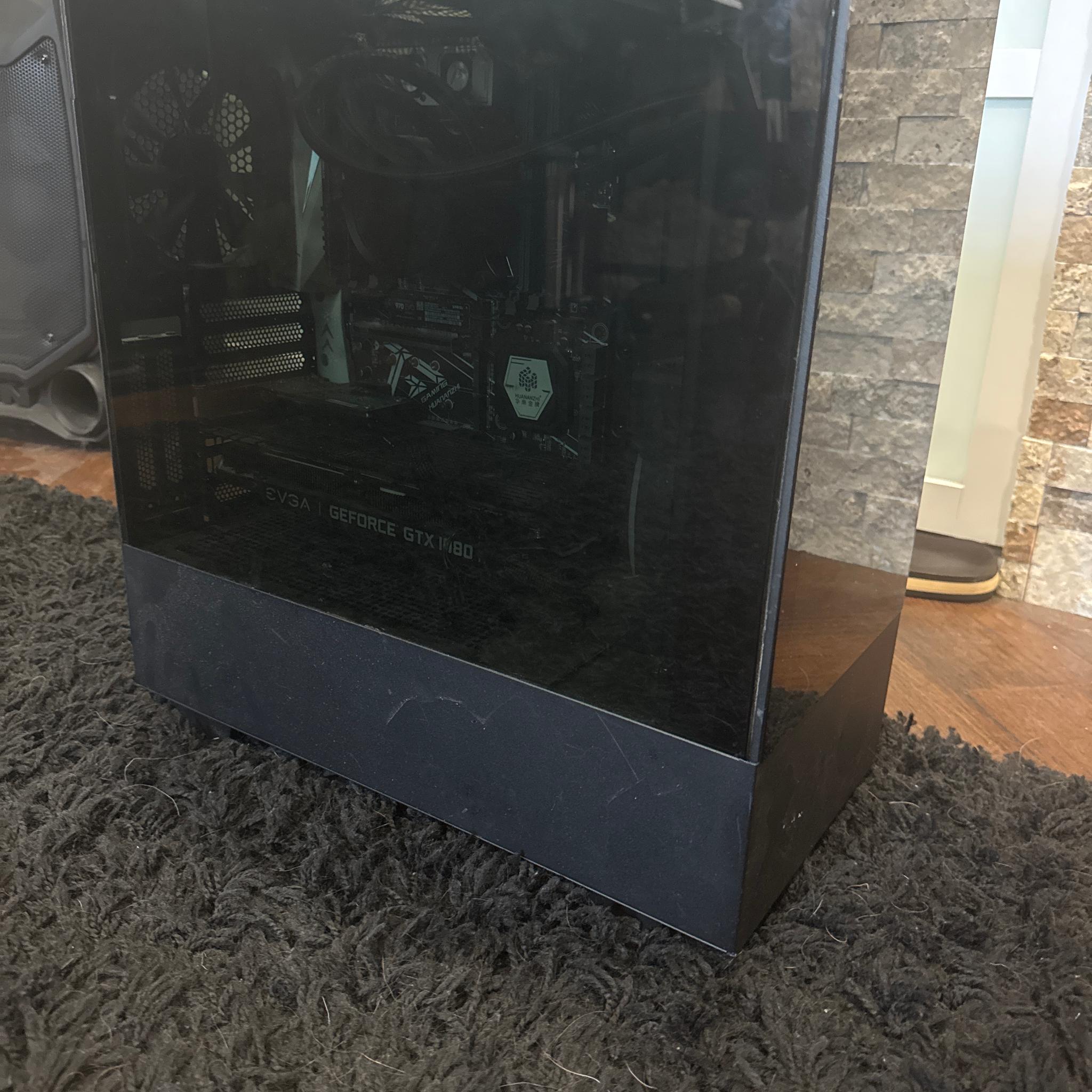 Custom Water-Cooled Gaming PC Build
