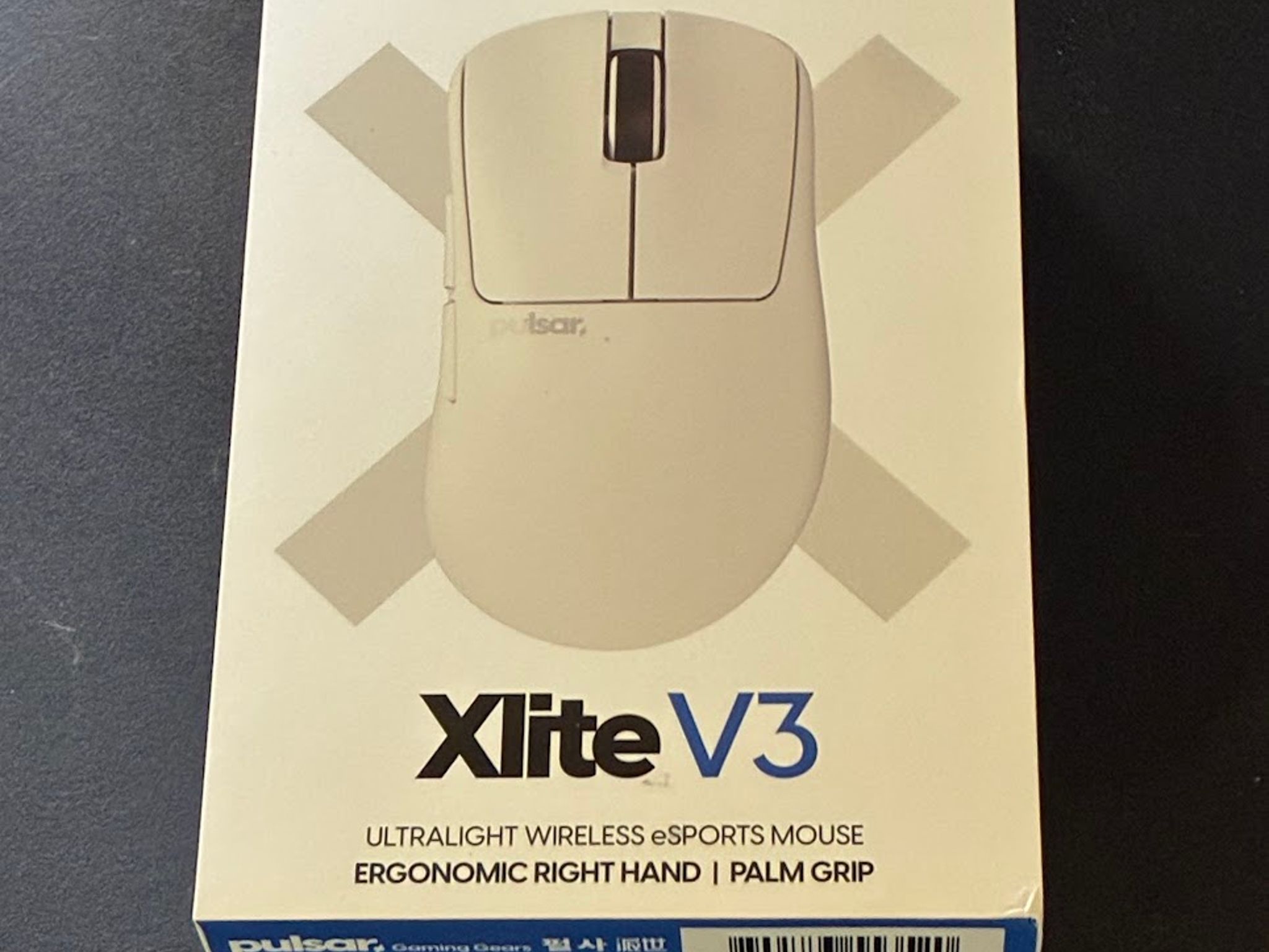 Pulsar Gaming Gears Xlite V3 Wireless Gaming Mouse, Large, White