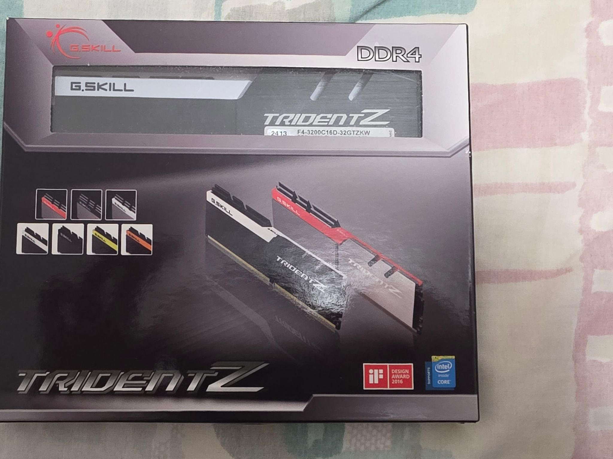 G.Skill Trident Z 32GB(16GBx2) DDR4-3200 CL16-18-18-38 1.35V F4-3200C16D-32GTZKW