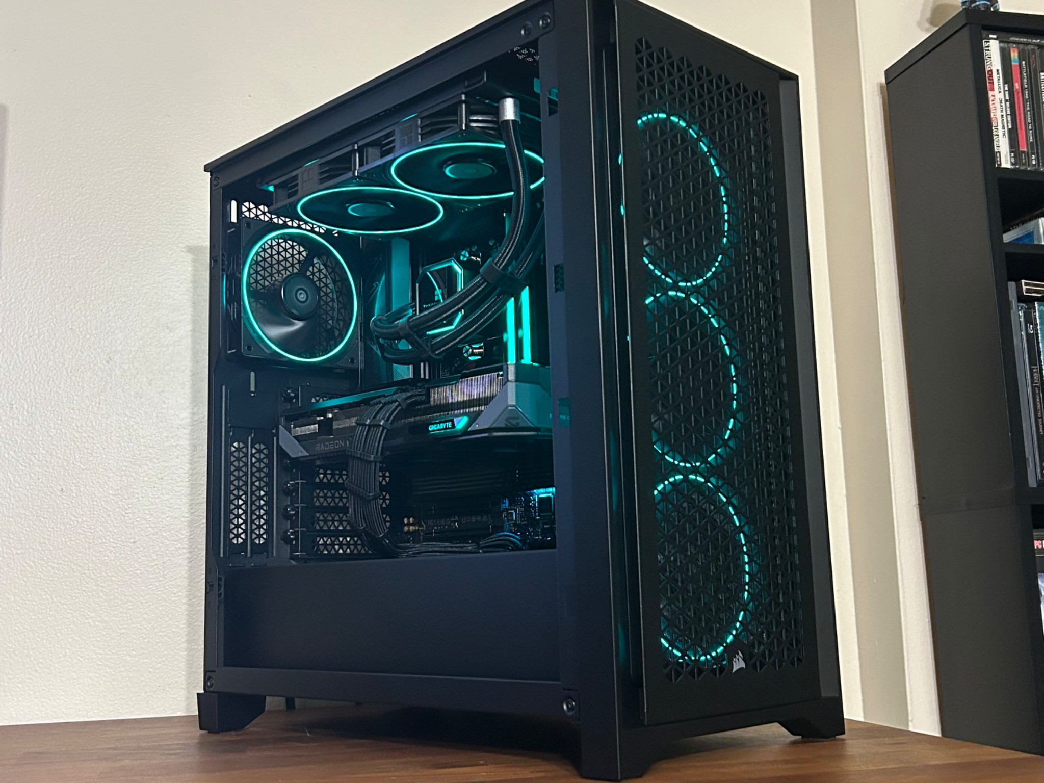 RX 9070 16GB | Ryzen 7 7700X | 32GB DDR5 6000 MT/s | 1TB SSD | The Shadow Operator RX