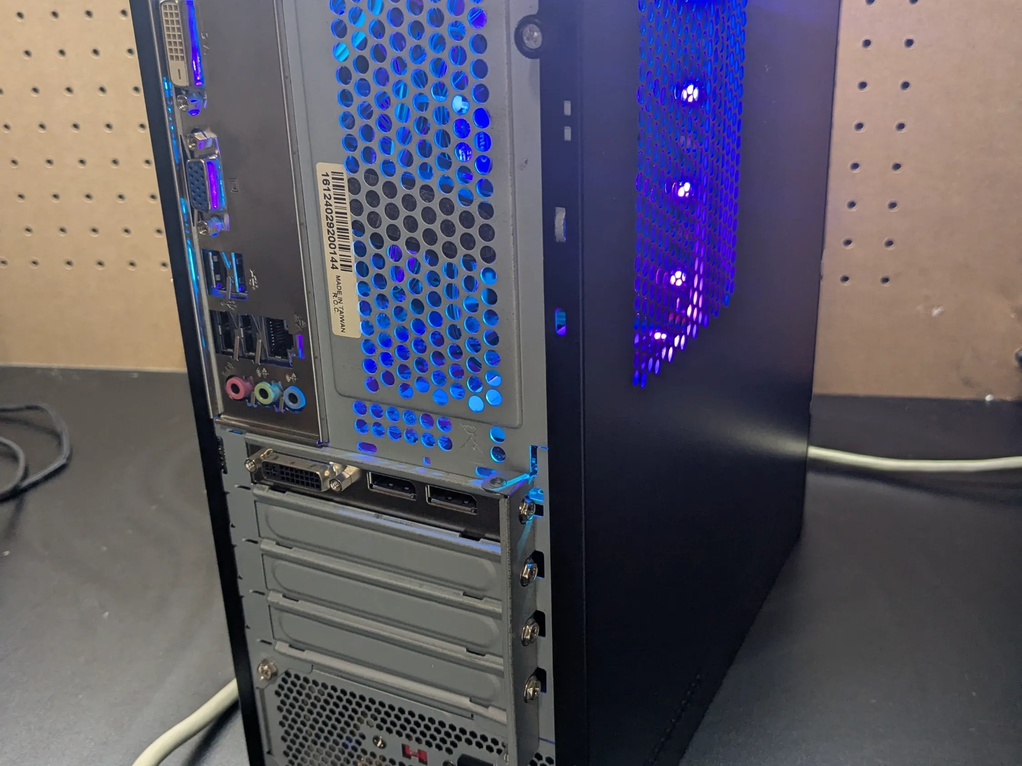 60 FPS Fortnite | 180 Day Warranty | i5-3470, 16GB RAM, 2GB AMD GPU, 400GB SSD, Win10, WiFi, RGB