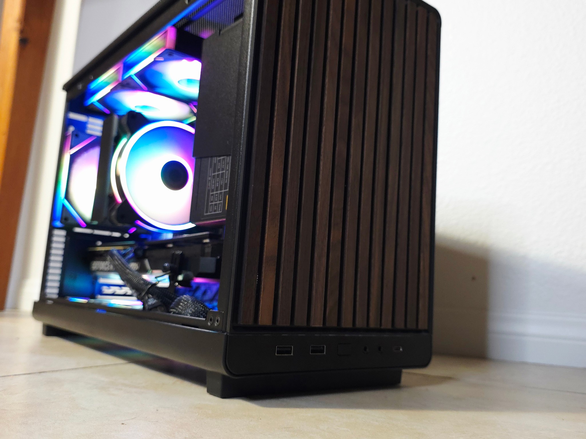 Stunning Gaming PC Nvidia RTX 4070+ Ryzen 5 7600x
