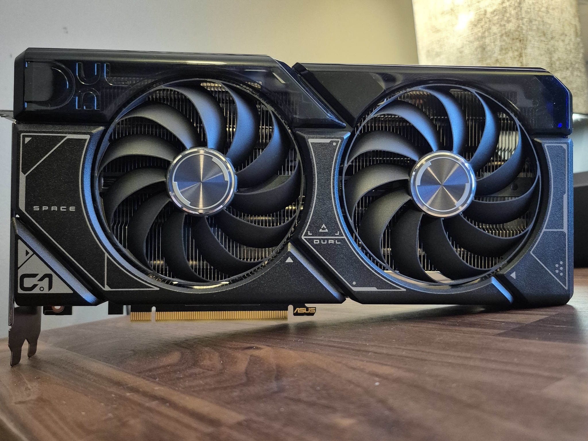 RTX 4070 ASUS