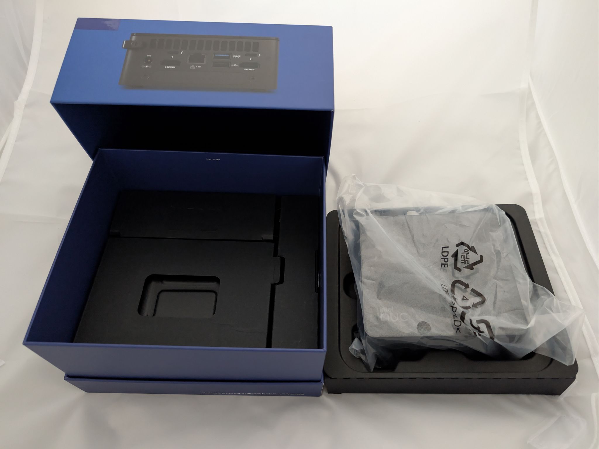Intel NUC 13 PRO Intel 13th Gen Core i5-1340P Tall Barebones Kit Mini PC - NUC13ANHi5