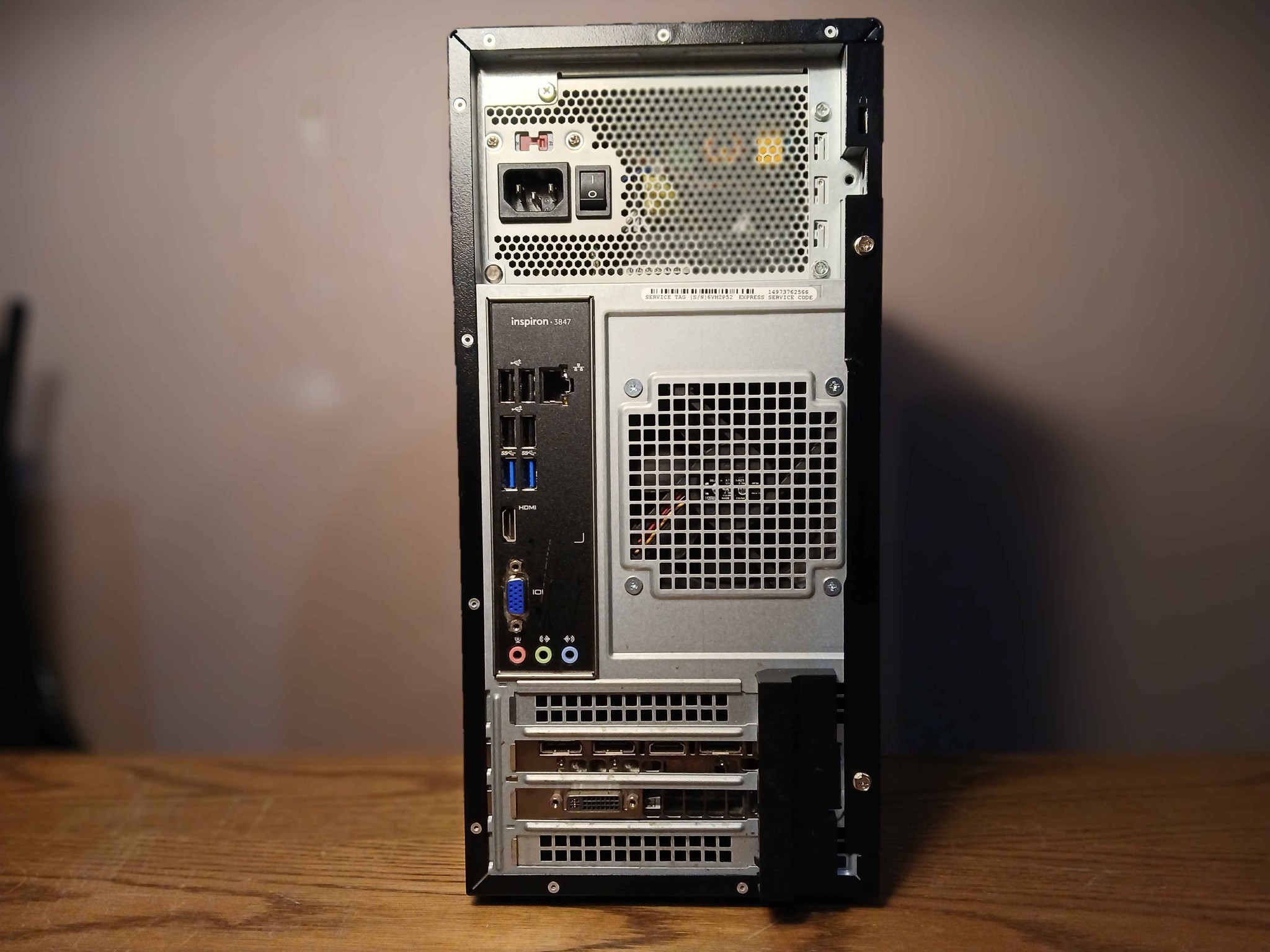 GTX 970 | WIFI | 16gb RAM | e3-1240v3 | 250gb ssd