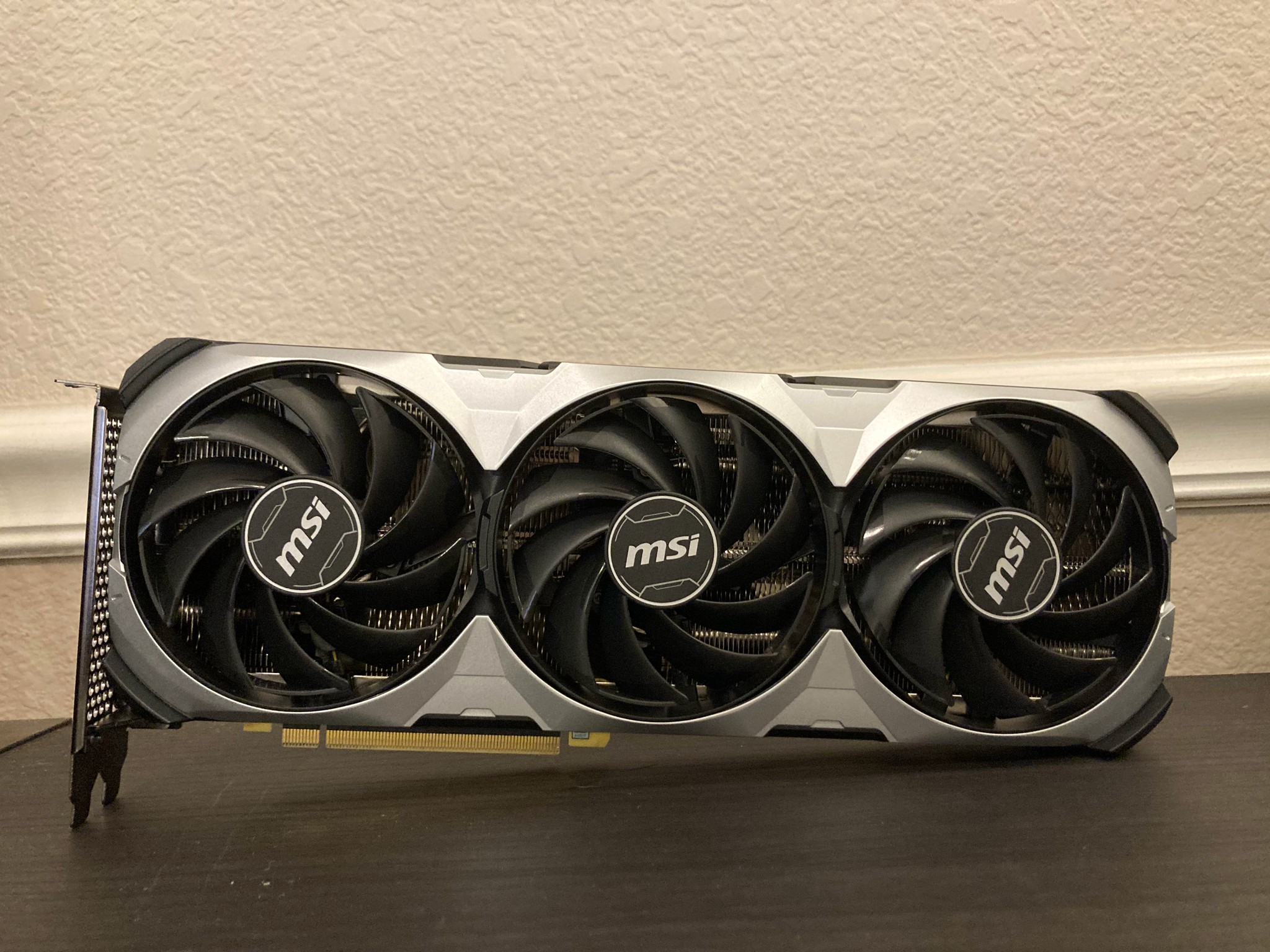 MSI VENTUS 3X OC GeForce RTX 4070 SUPER