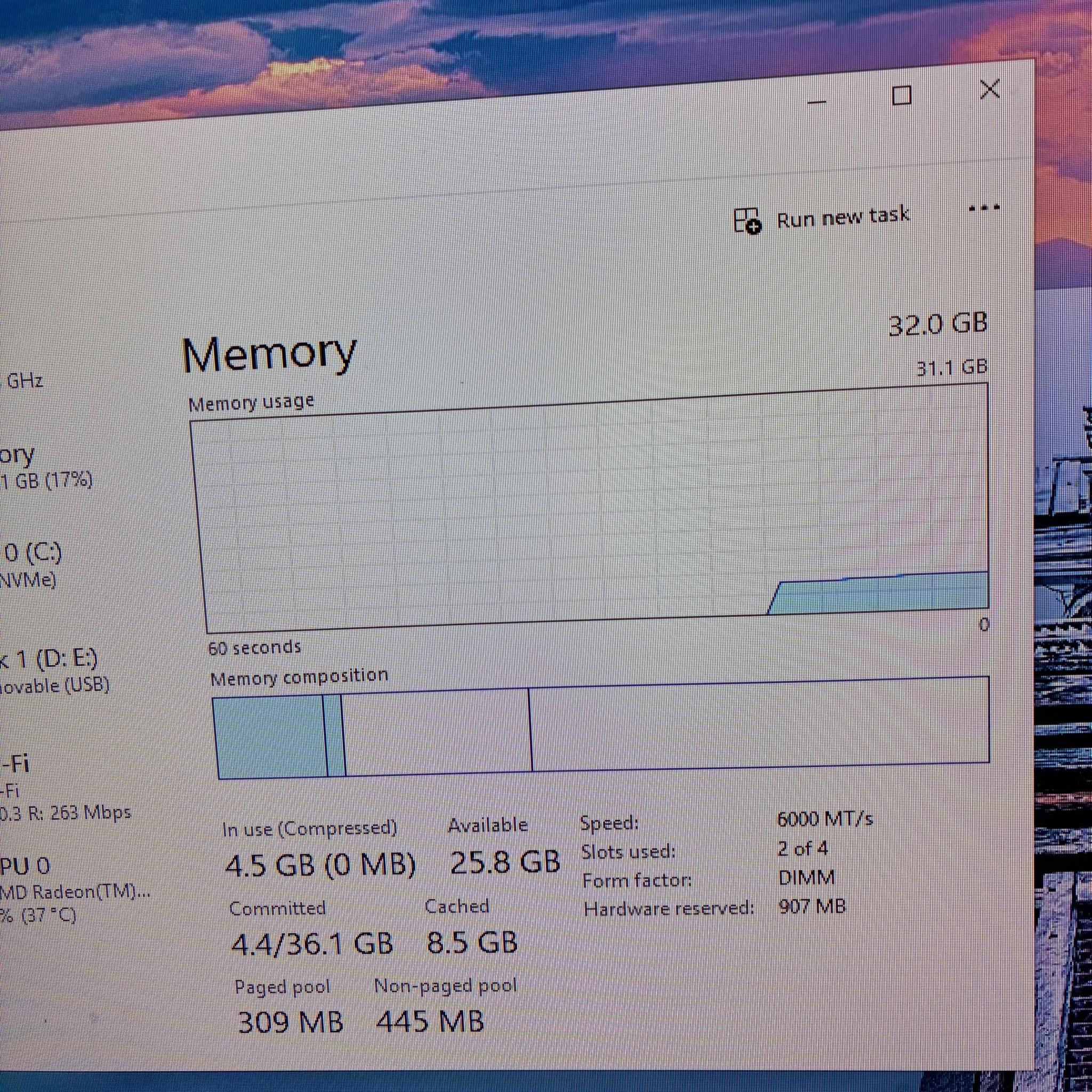 9700X | B650 | 32 GB DDR5 6000 | 1 TB SSD | Windows 11 Pro