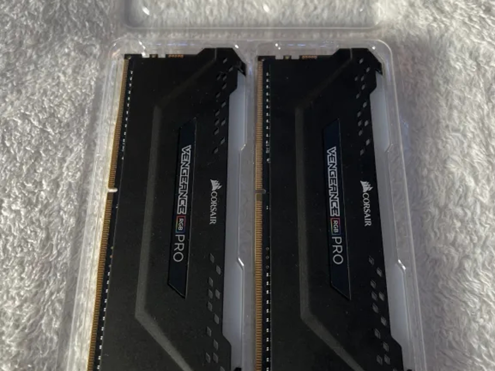 Corsair Vengeance RGB Pro 2x 8GB (16GB)
