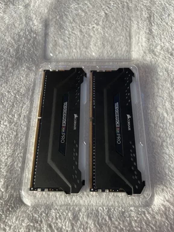 Corsair Vengeance RGB Pro 2x 8GB (16GB)