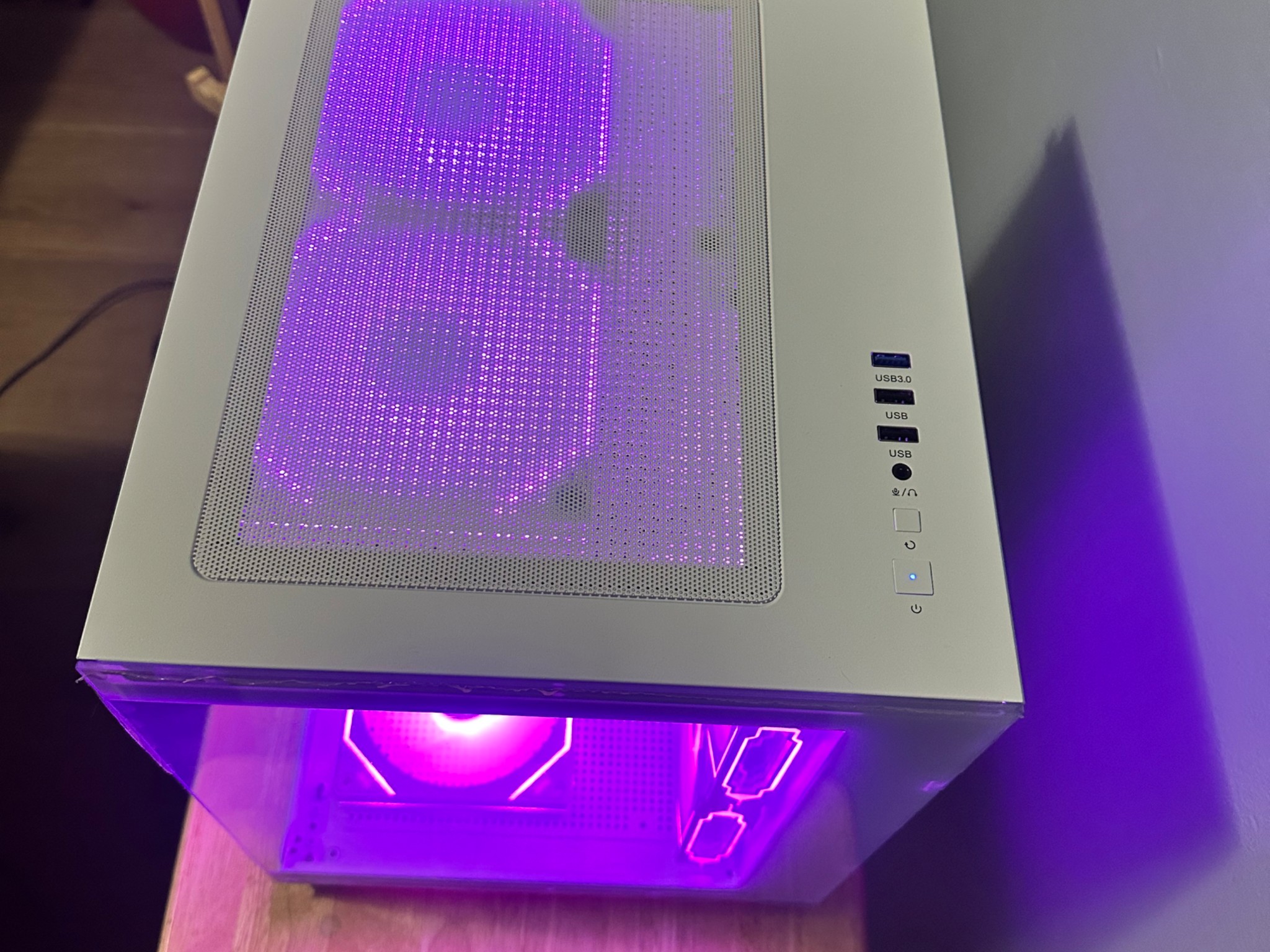 Ryzen 5 5600g|RX 6600|B-450|16g DDR4 3200mhz|512g M.2 NVME|500w 80+ Bronze Psu|120mm AIO