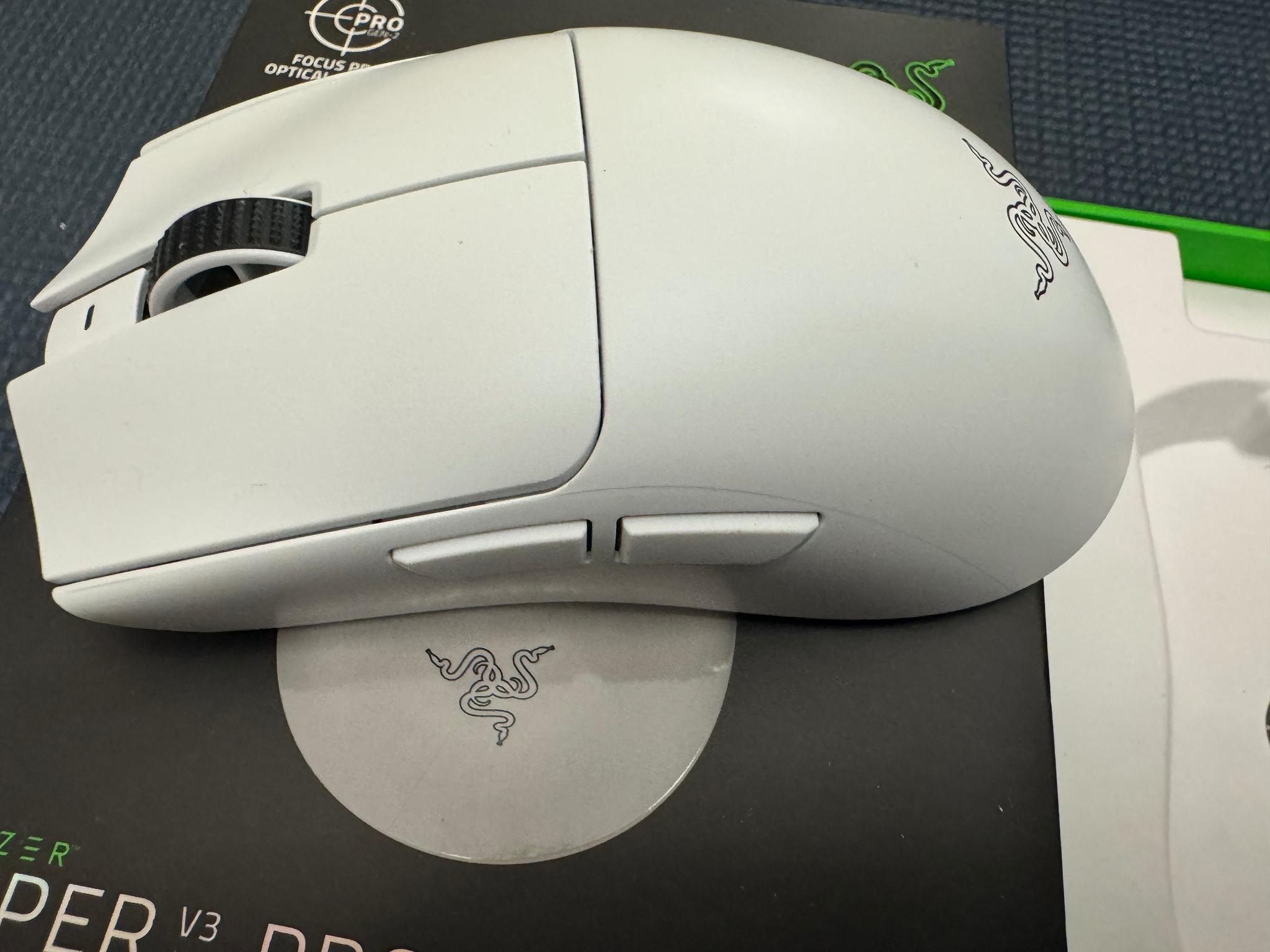 Razer Viper V3 Pro Wireless Gaming Mouse: 55g Lightweight - 8K Polling - 35,000 DPI Optical Sensor