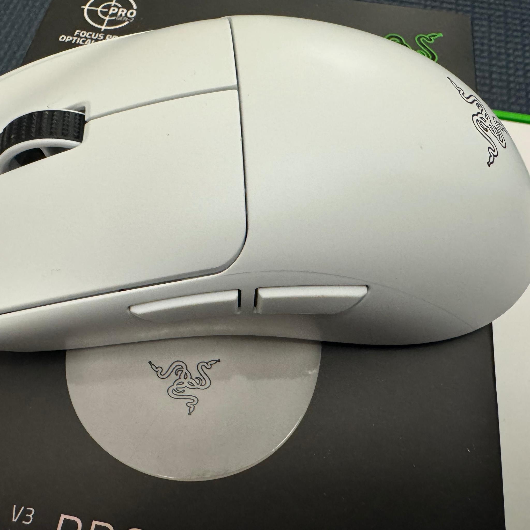 Razer Viper V3 Pro Wireless Gaming Mouse: 55g Lightweight - 8K Polling - 35,000 DPI Optical Sensor