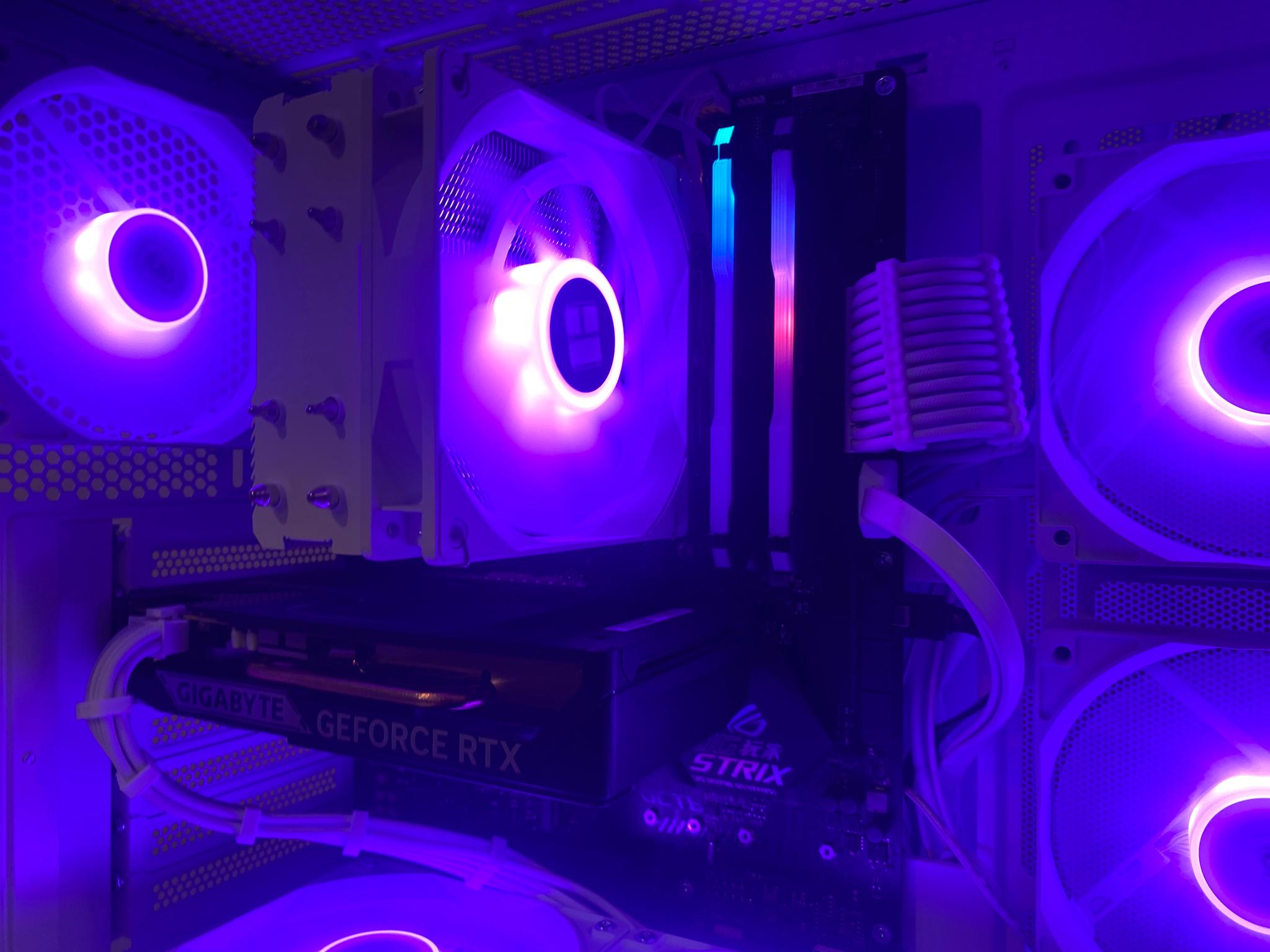 White RGB Gaming PC | Ryzen 7 3700X | RTX 5050 8GB | 16GB RGB | 500GB M.2 SSD
