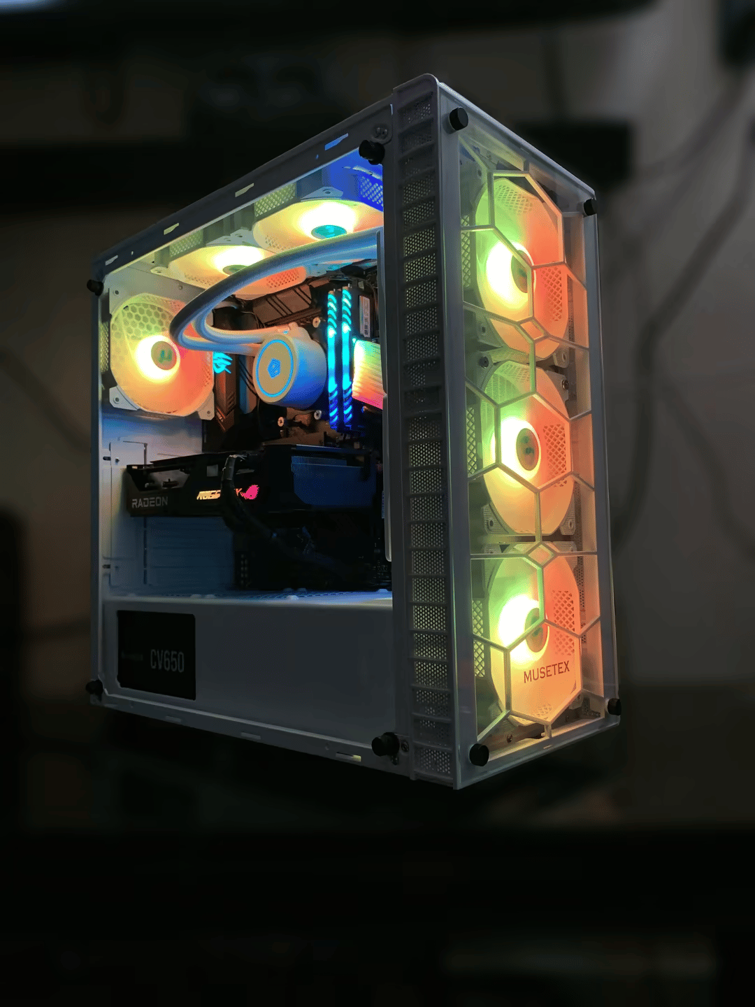 Mid Ranged Gaming Streaming Pc, R7 5800x, RX 6600XT 
