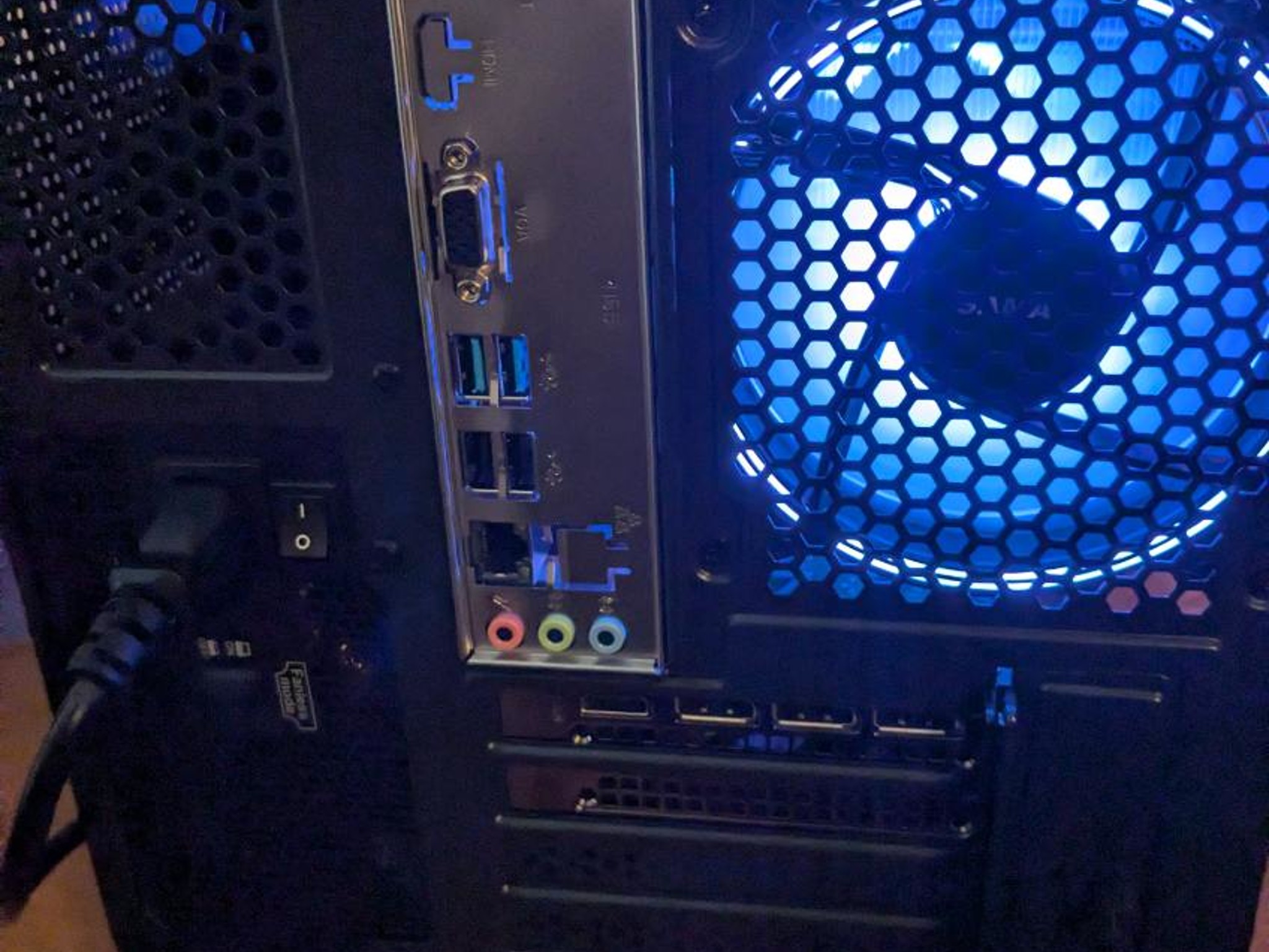 🔥RTX 3060 Ti, Ryzen 5 3600, 16 GB RAM, 1 TB NVME SSD