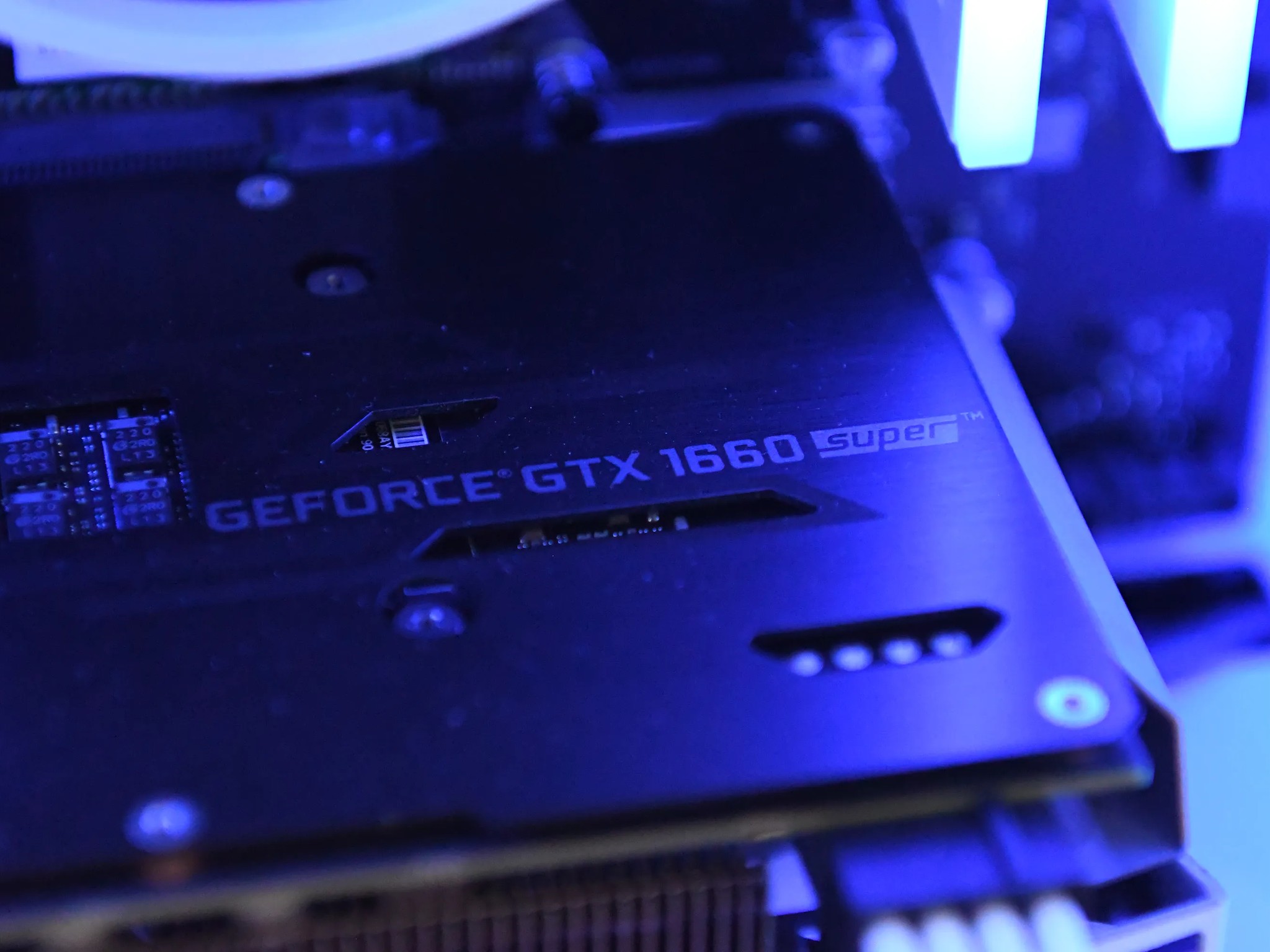 🔵⚪ Ryzen 5 3600 | GTX 1660 Super SC | 16GB 3600MHz CL18 - White and Blue Gaming PC