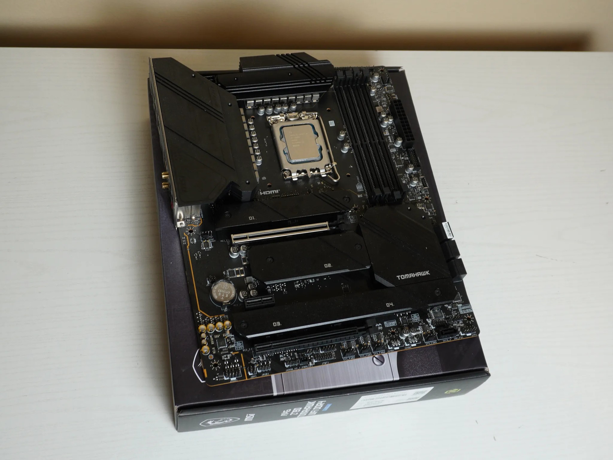 i5 13600k + MSI z790 Tomahawk Wifi DDR4