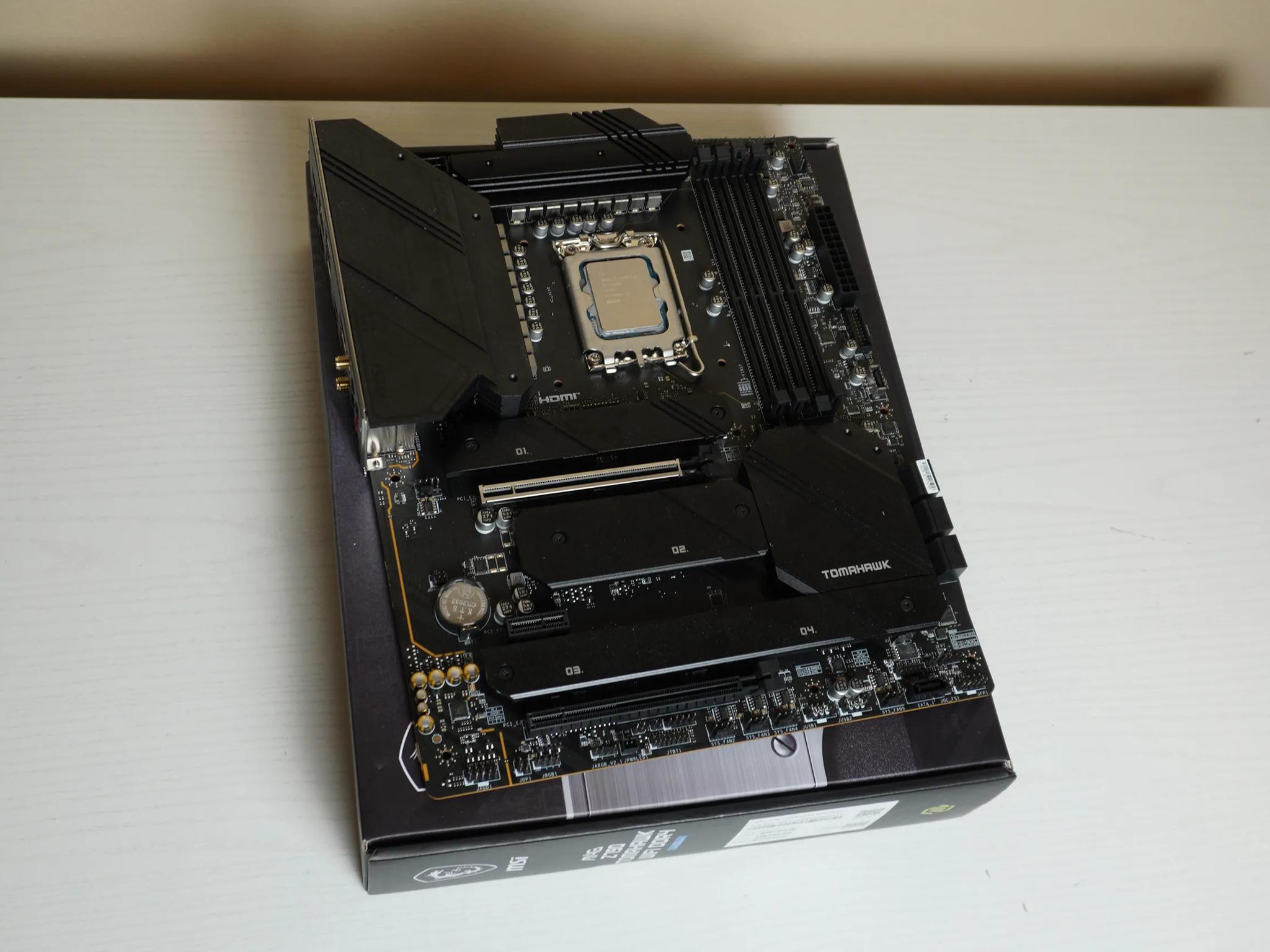 i5 13600k + MSI z790 Tomahawk Wifi DDR4