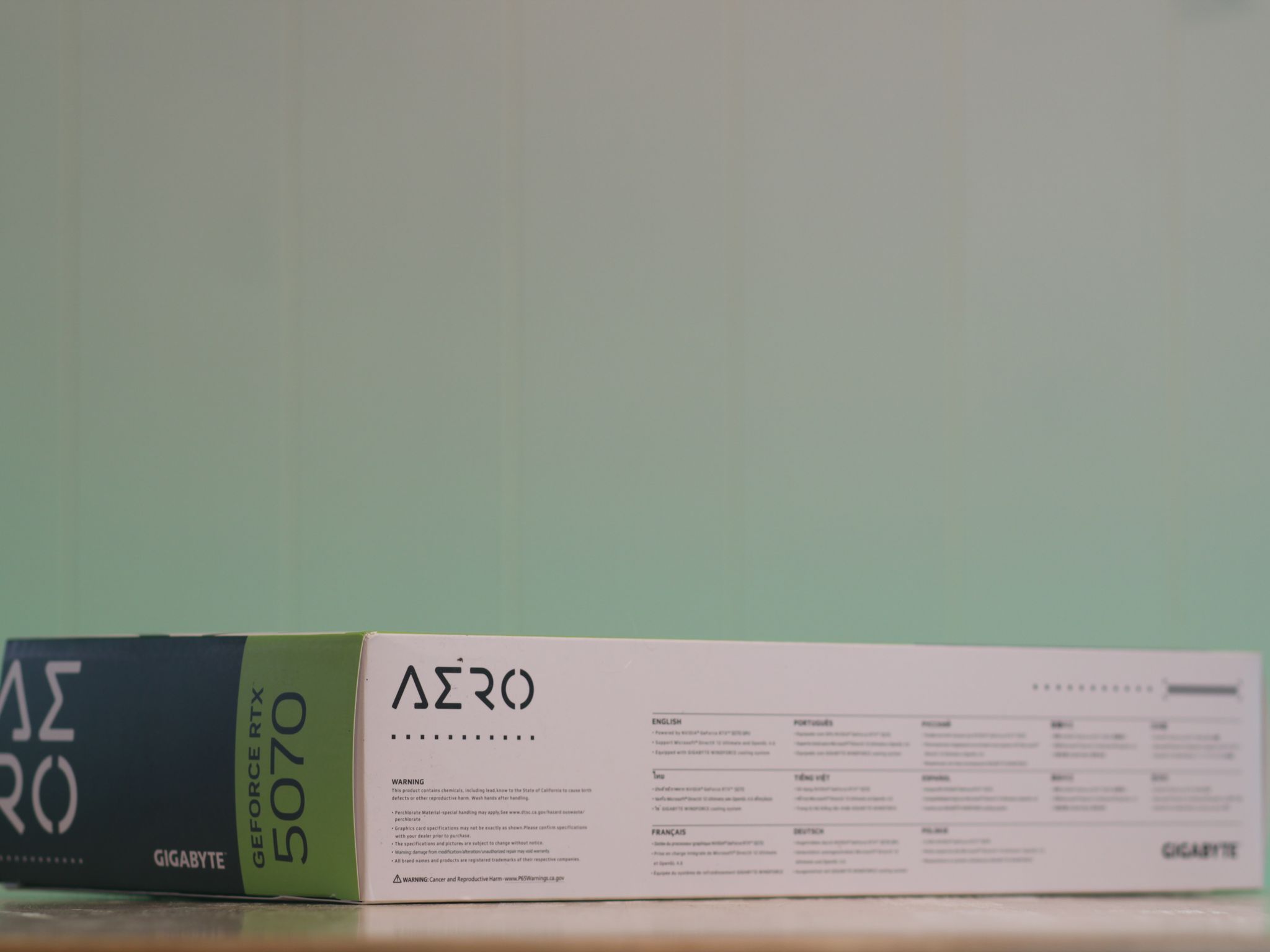 GIGABYTE GeForce RTX 5070 AERO OC 12G