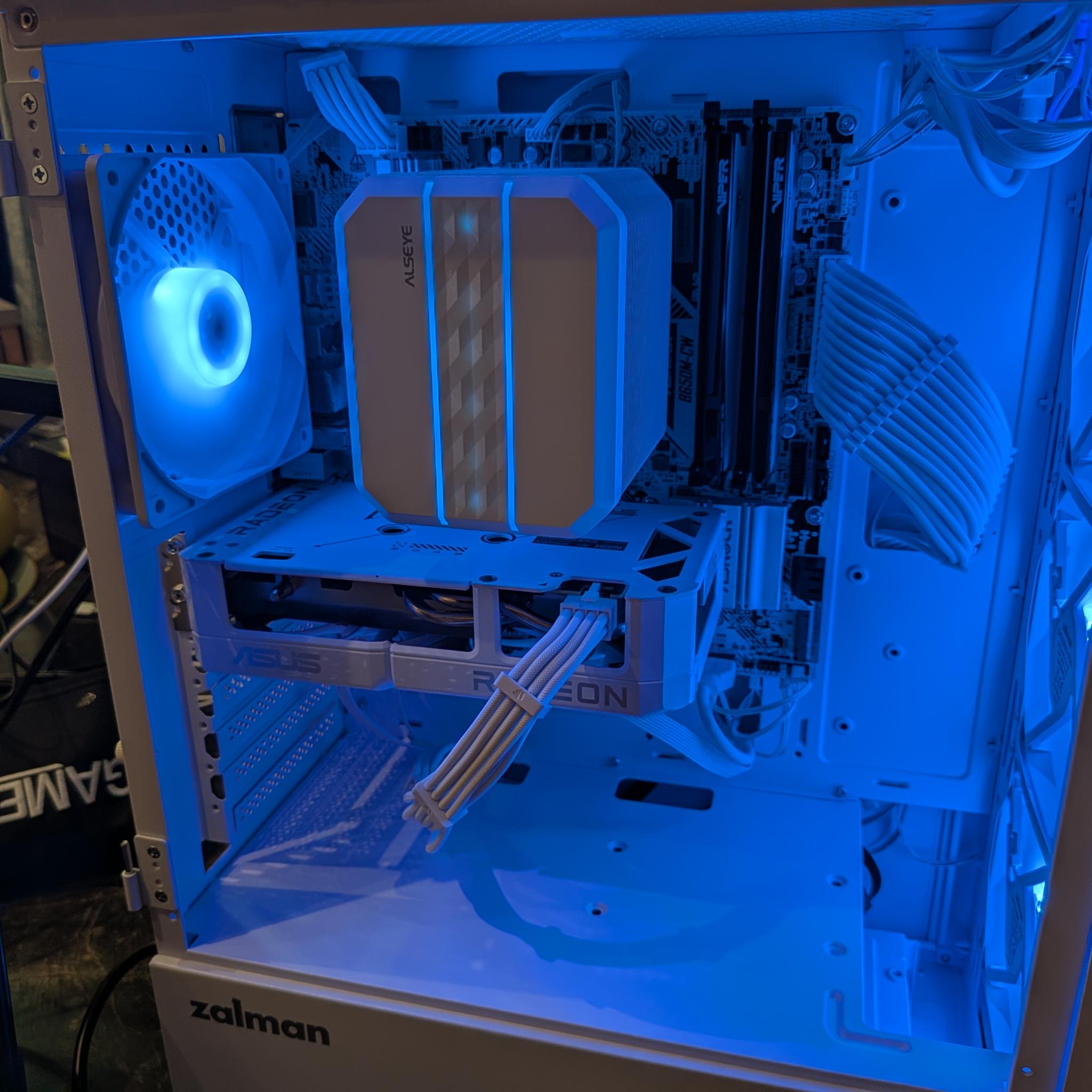 1440p Blizzard - Ryzen 7 7700, RX 9060 XT 16GB, 32 GB DDR5, 2 TB Gen 4 NVME, RGB