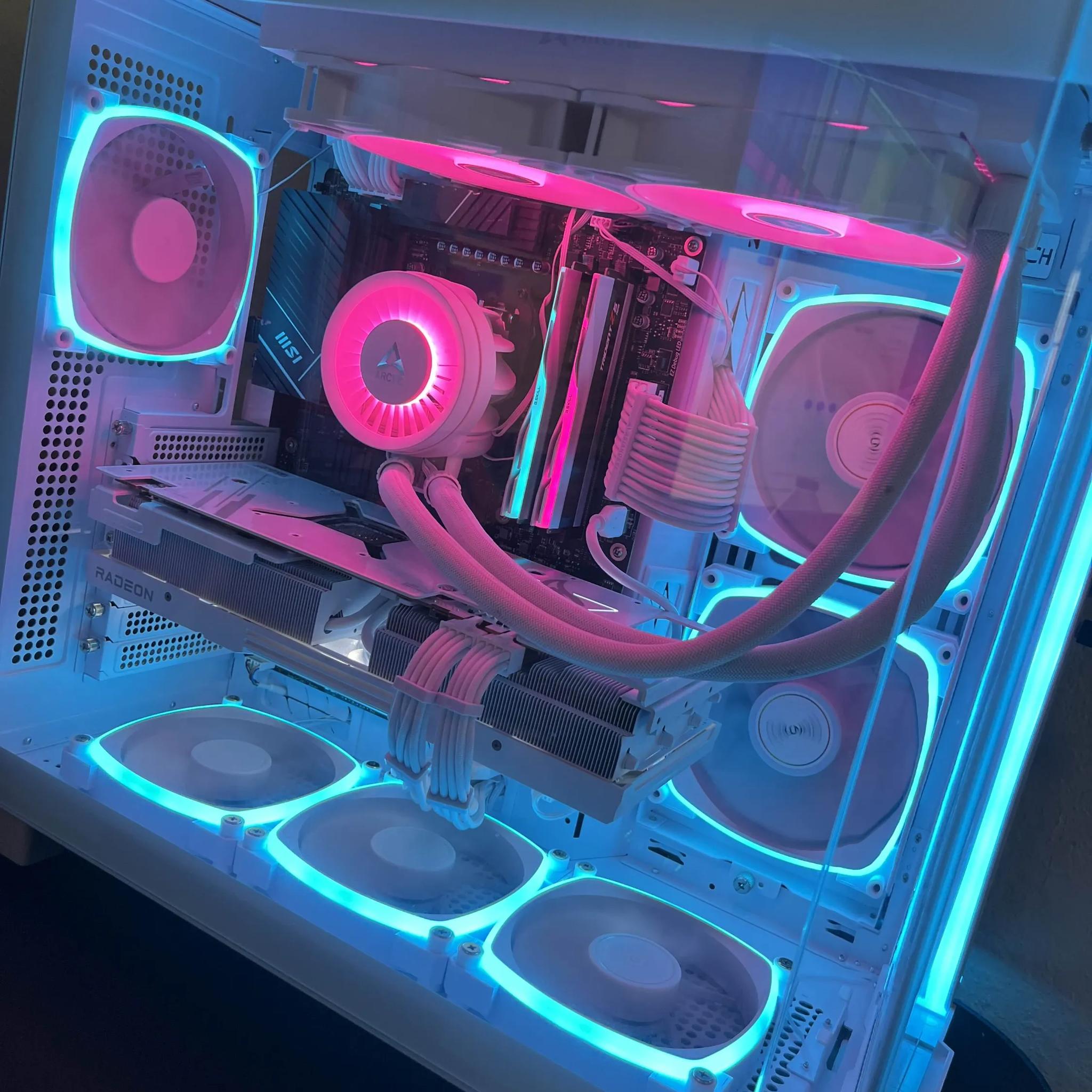 Spectral White PowerColor 7900XT
