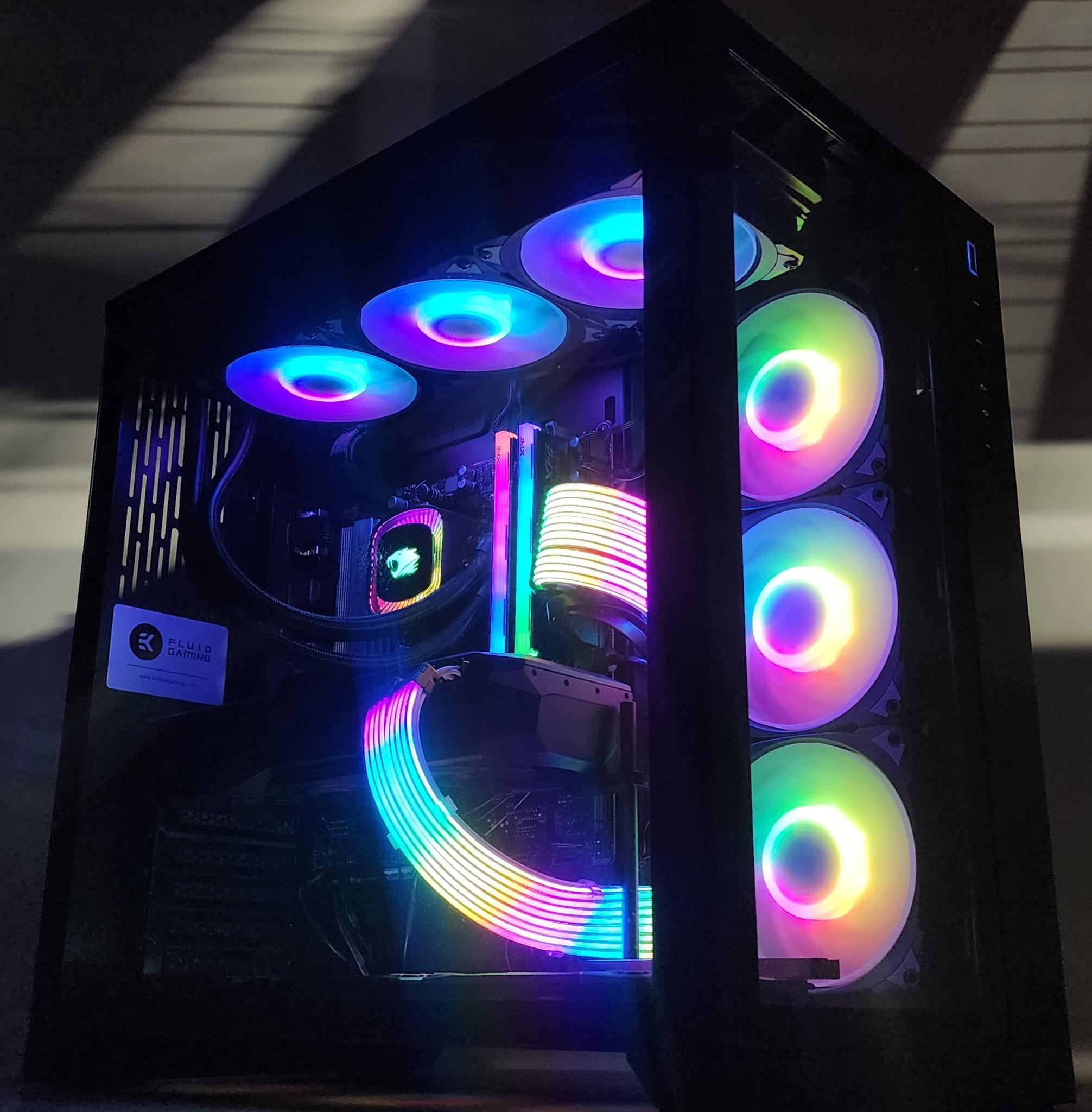 Gaming PC Ryzen 7 7800X3D 32GB RAM 1TB SSD RX 7900 XT 20GB Windows 11 Computer