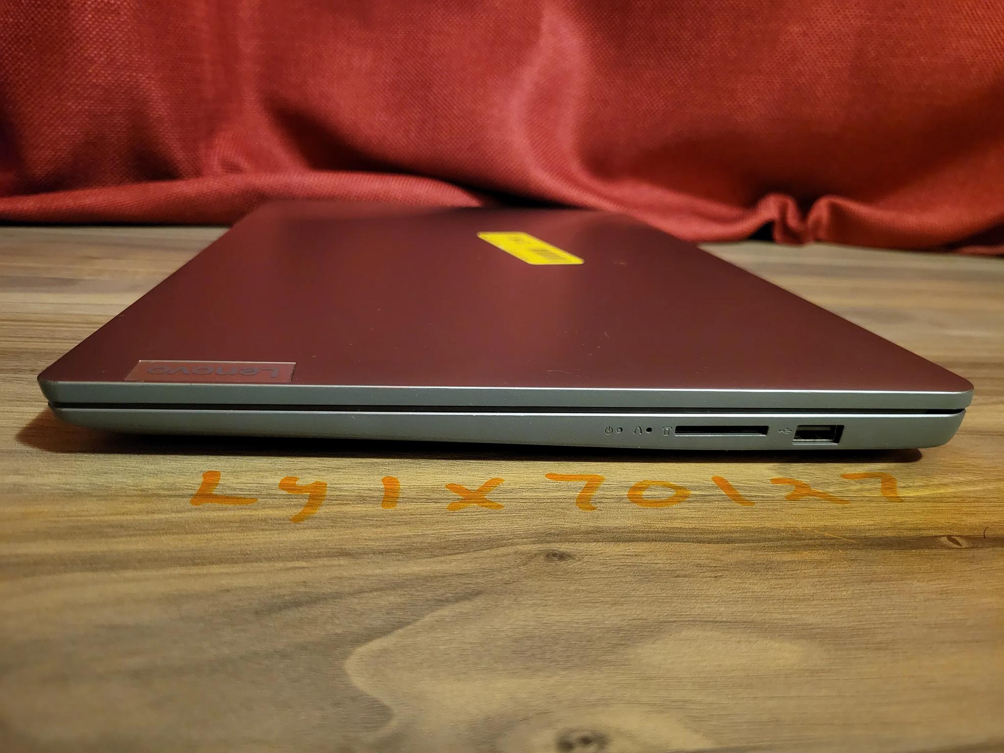 Lenovo Ideapad 3i Laptop - 15.6" FHD Touch Screen - 512GB SSD - intel i5 11th gen.