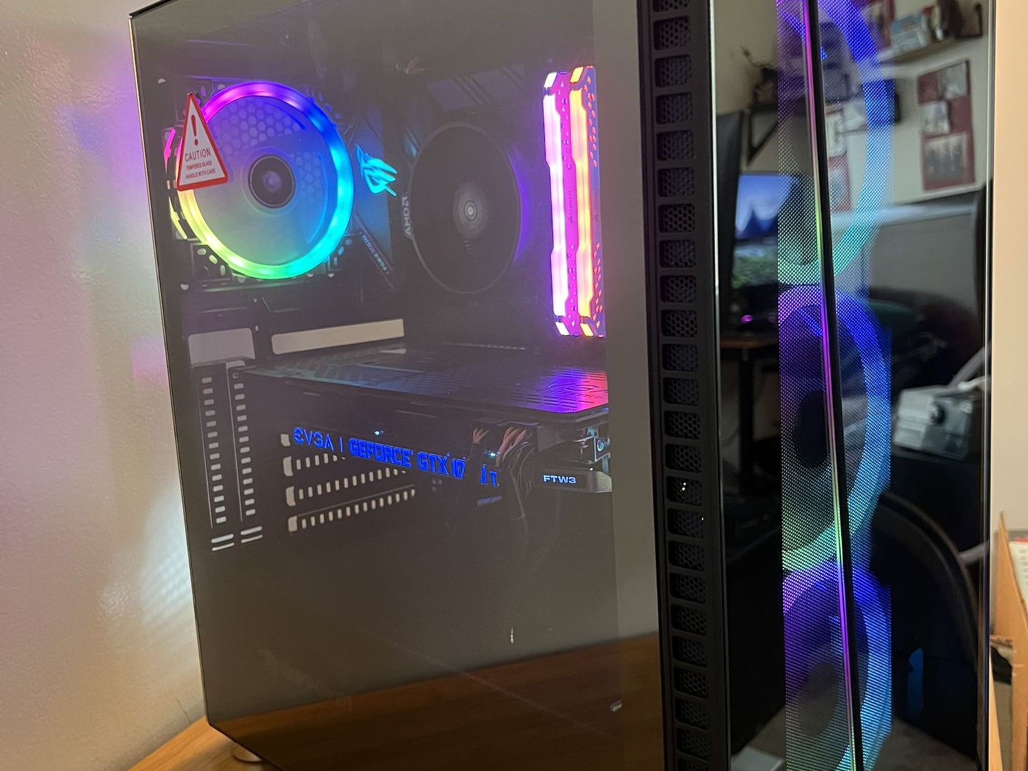 Gaming PC | Ryzen 9 3900X | GTX 1080 Ti | 16GB Ram | 2TB Storage | Wifi