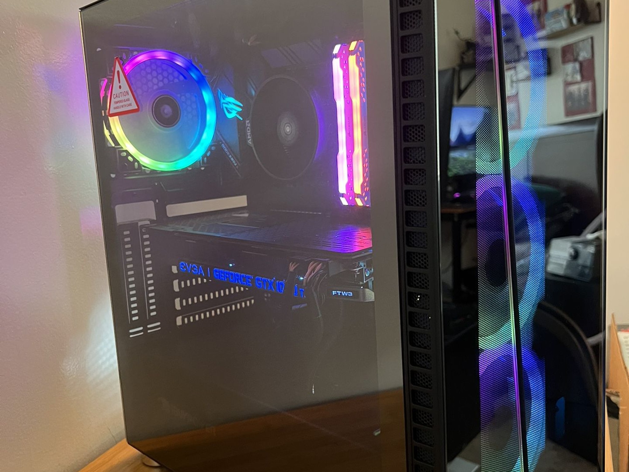 Gaming PC | Ryzen 9 3900X | GTX 1080 Ti | 16GB Ram | 2TB Storage | Wifi
