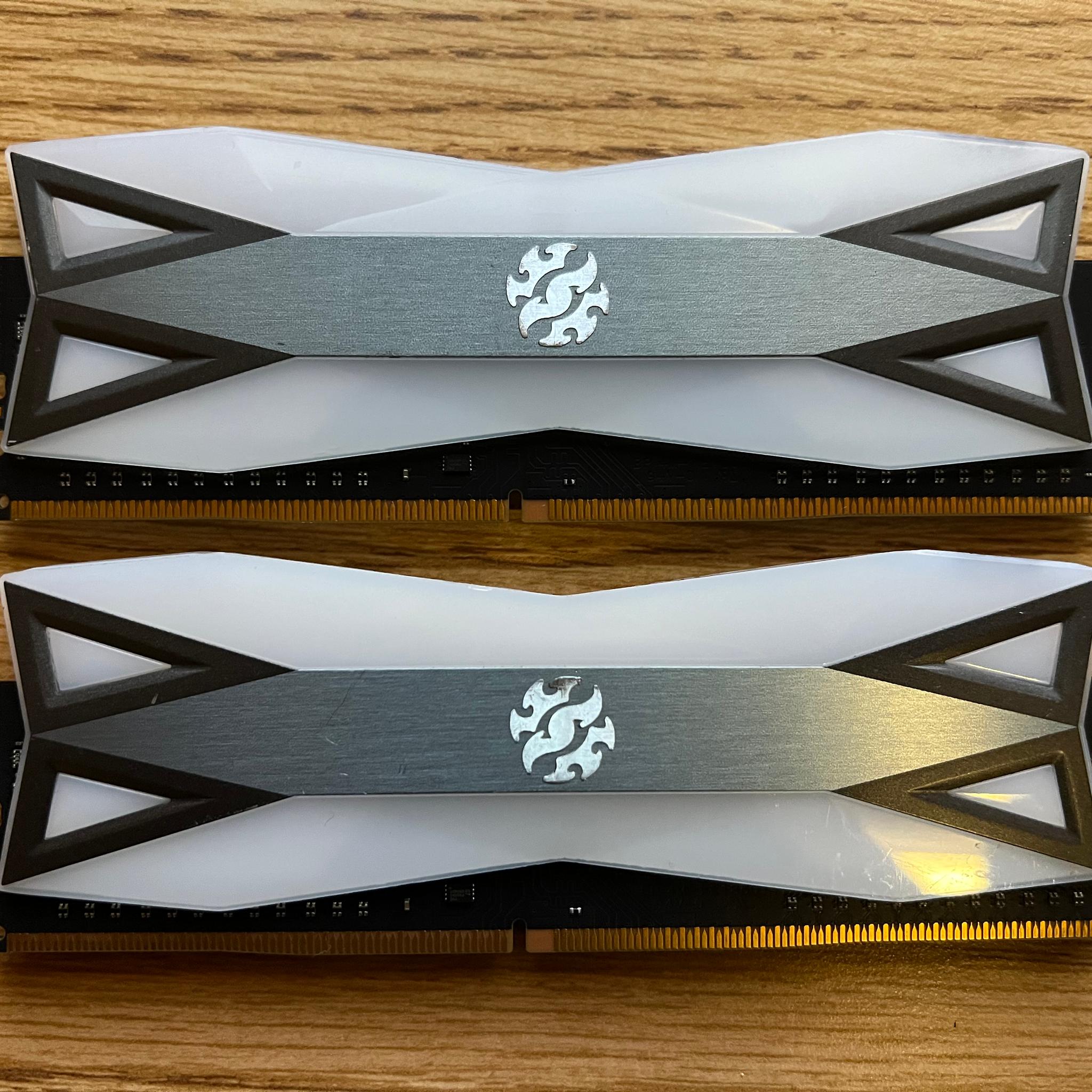 16GB (2x8GB) DDR4-3600MHz CL18 ADATA RGB White RAM Memory
