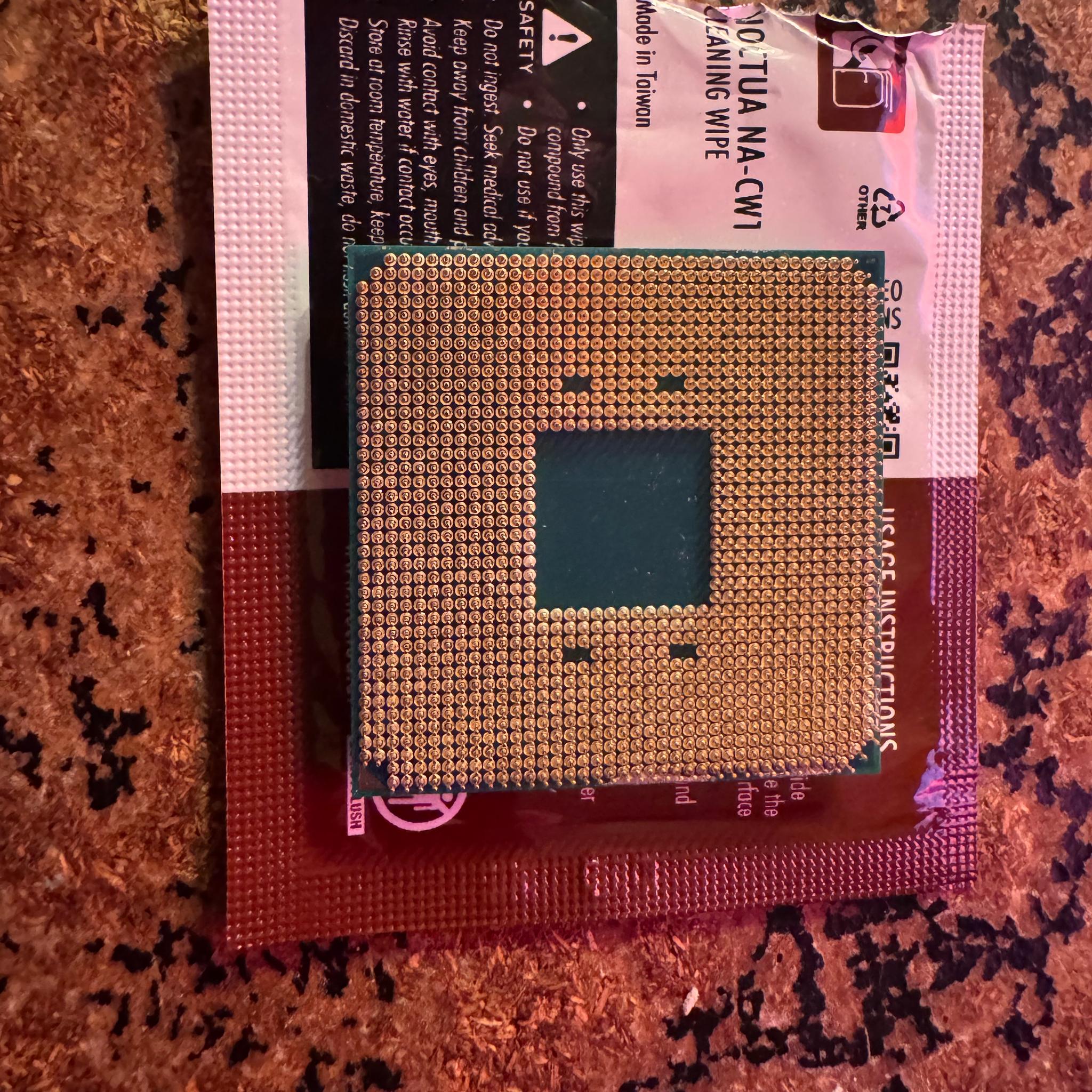 AMD Ryzen 9 3900X