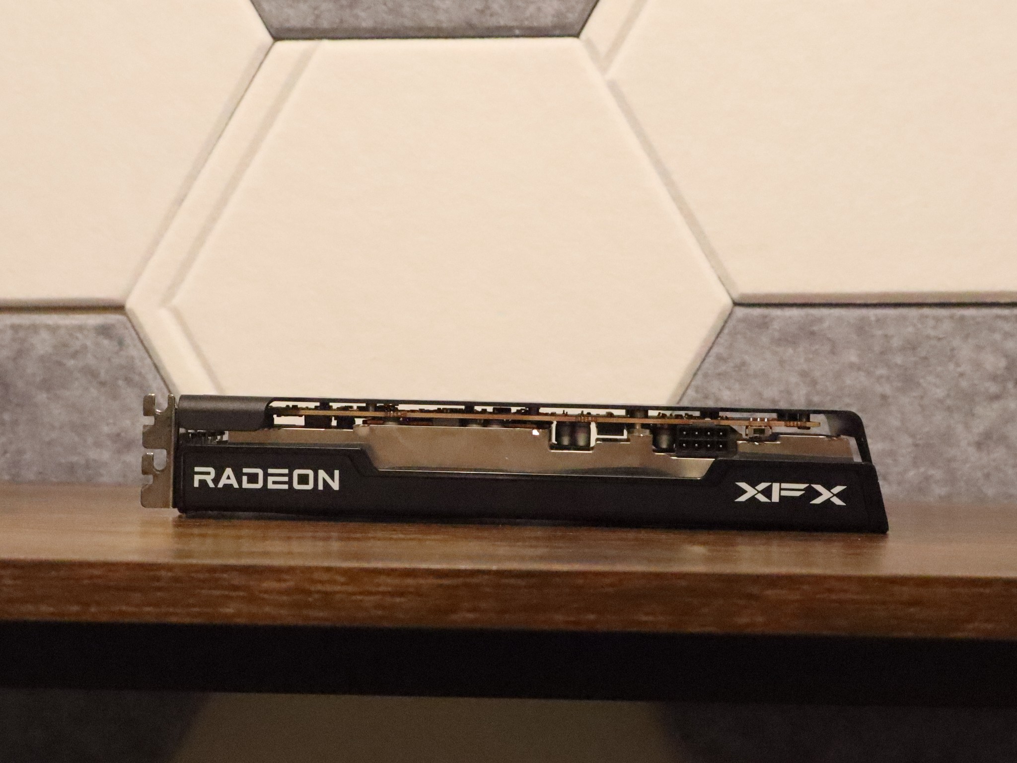 XFX Radeon RX 6650 XT