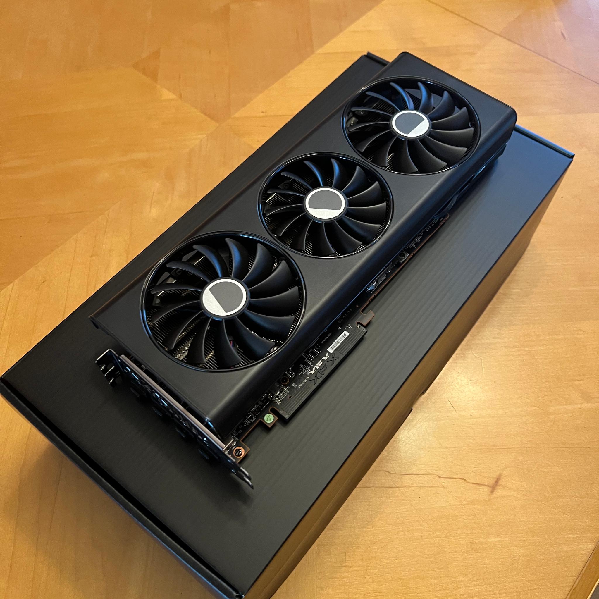 XFX Radeon RX 7700XT - OPEN BOX