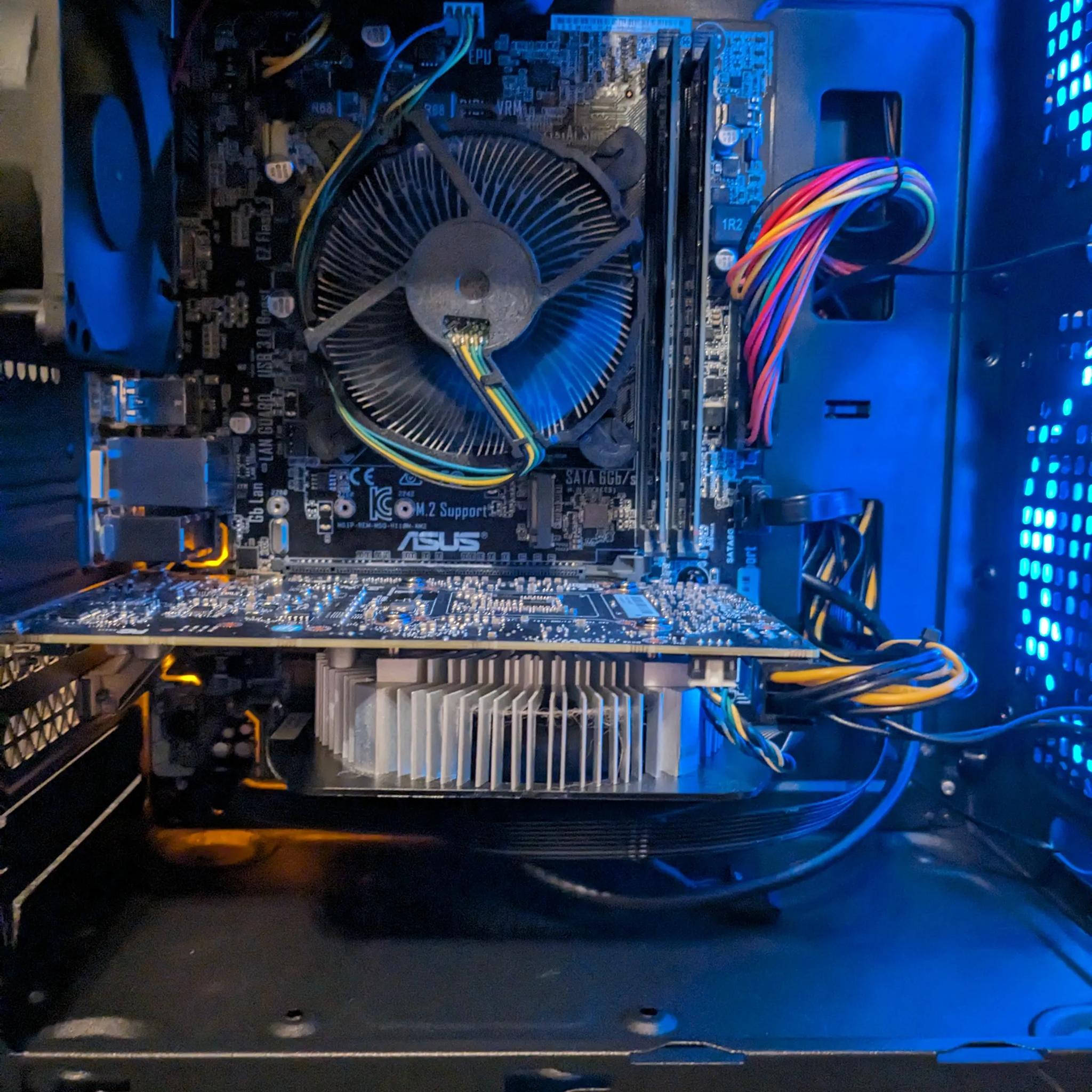 FREE SHIP || "Compact Essentials" || i5-6600, 16GB DDR4, GTX 1060 3GB, 480GB SSD, RGB, WiFi, Win11